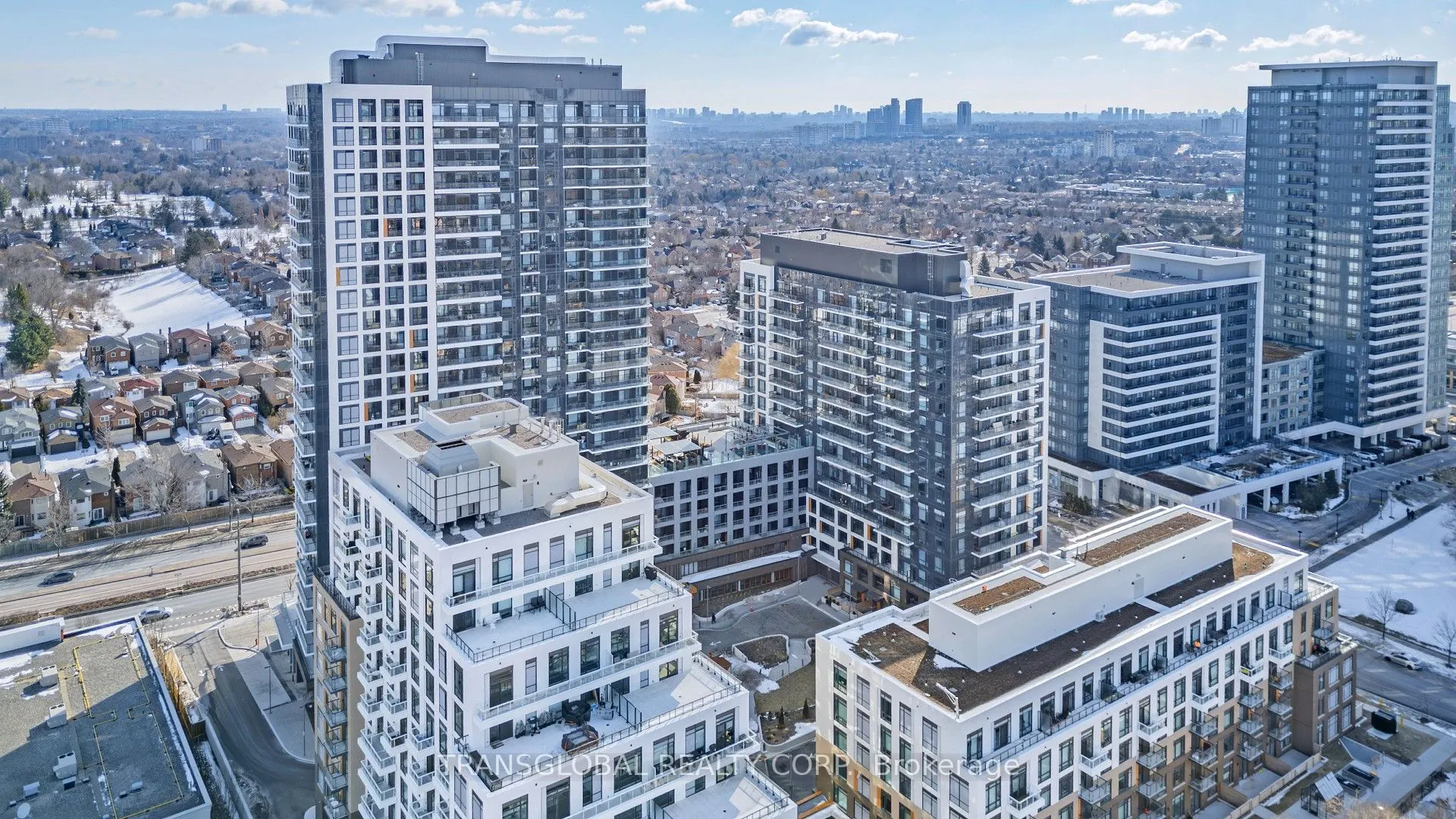 7950 Bathurst Street, #202