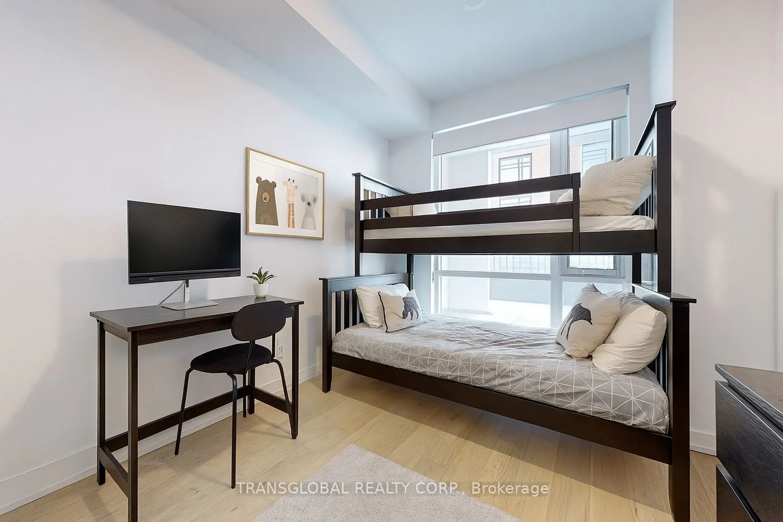7950 Bathurst Street, #202