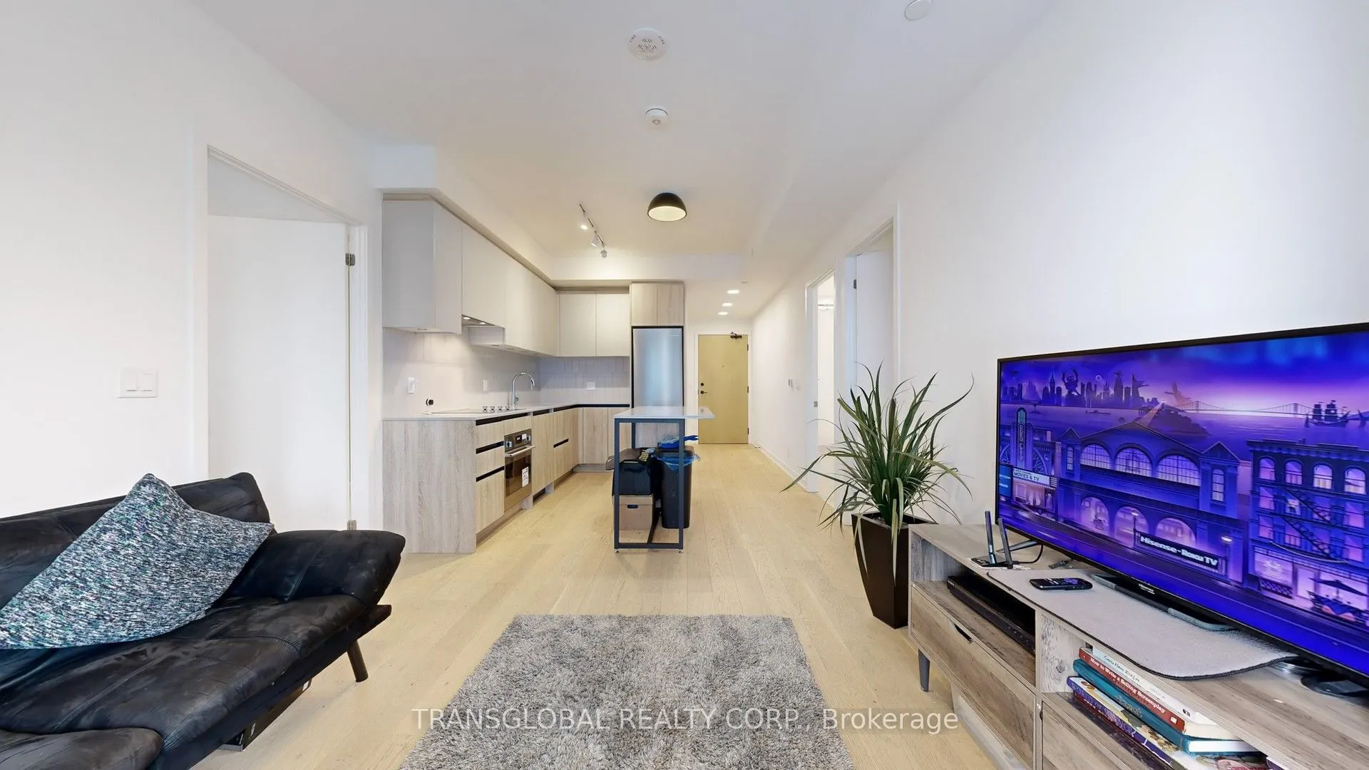 7950 Bathurst Street, #202