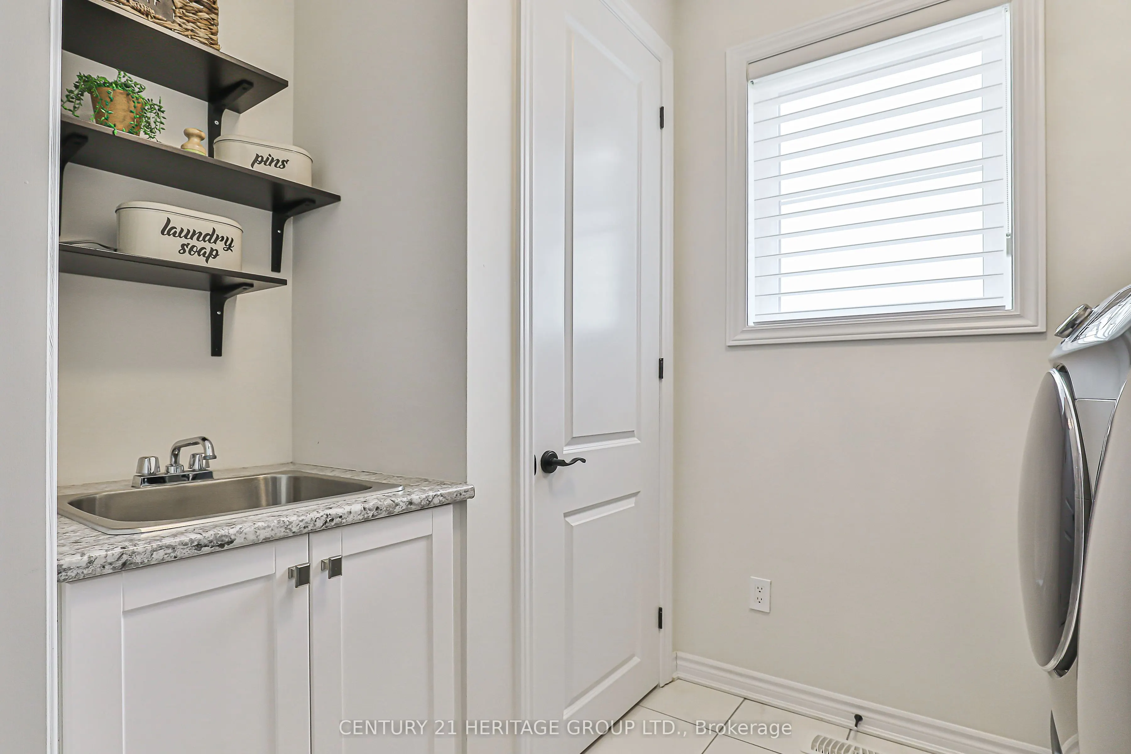 38 Whitebirch Lane