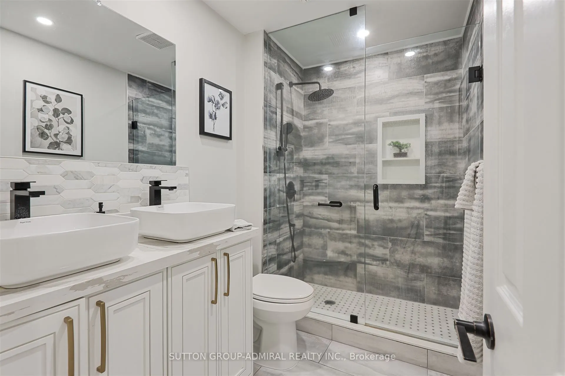 6530 Lloydtown Aurora Road