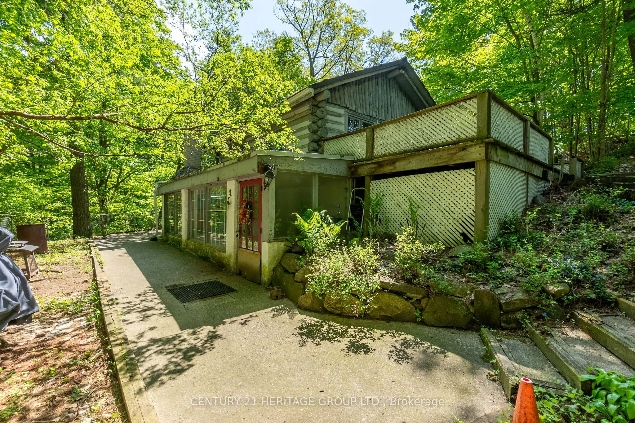 300 Old Bathurst Street