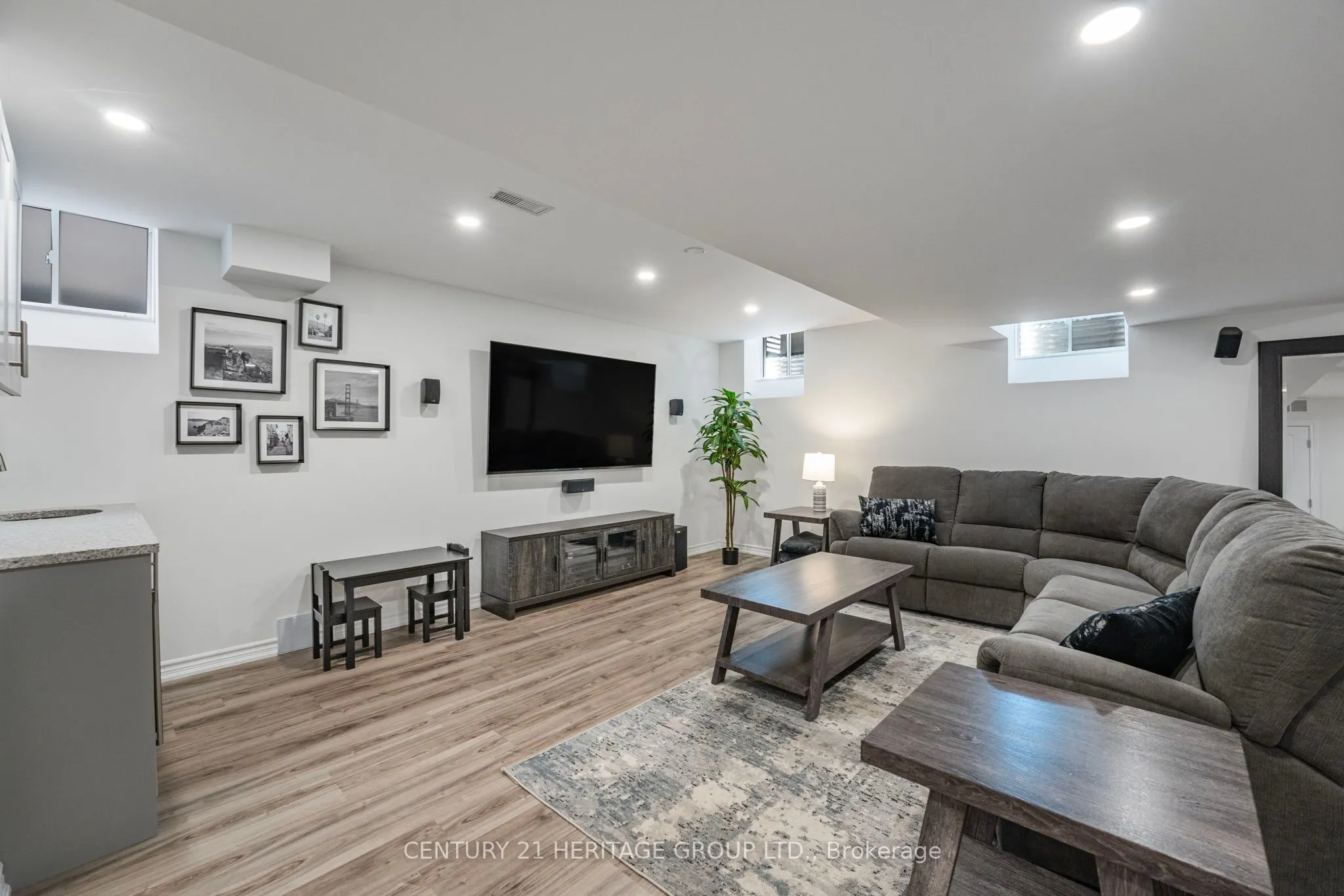 95 Rogers Trail