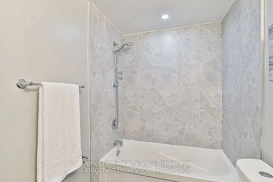 92 Stephenson Crescent