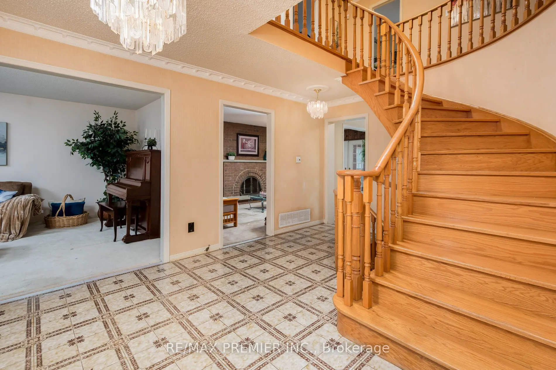 67 Airdrie Drive