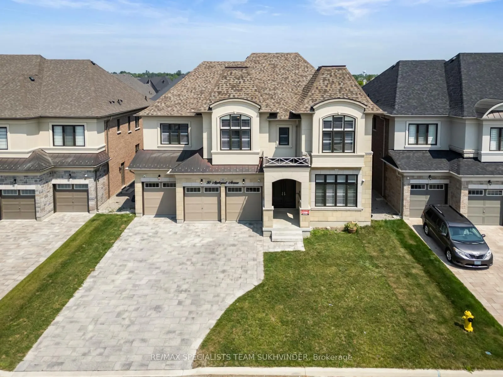 50 Appleyard Avenue