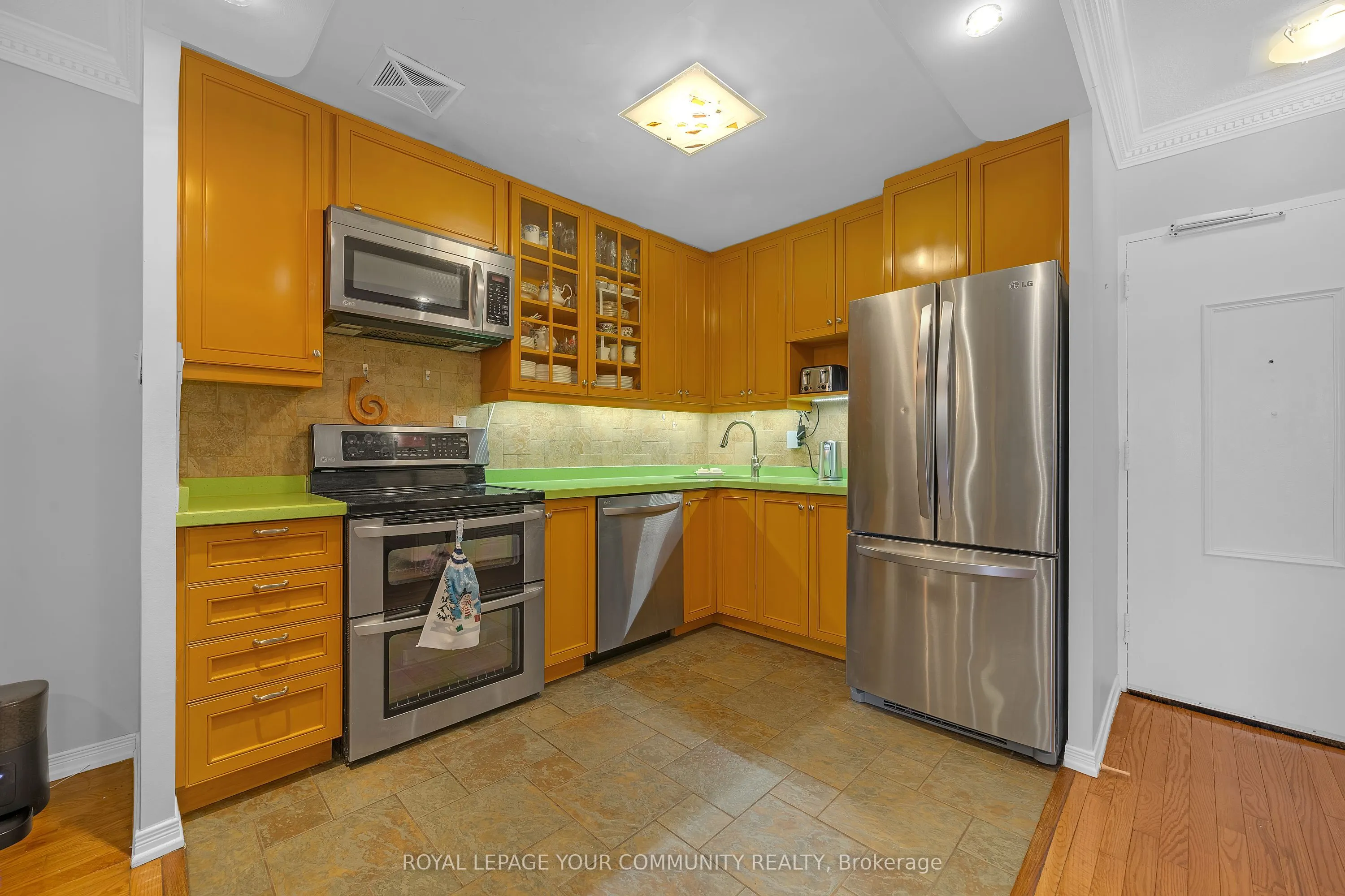 16 Elgin Street, #254