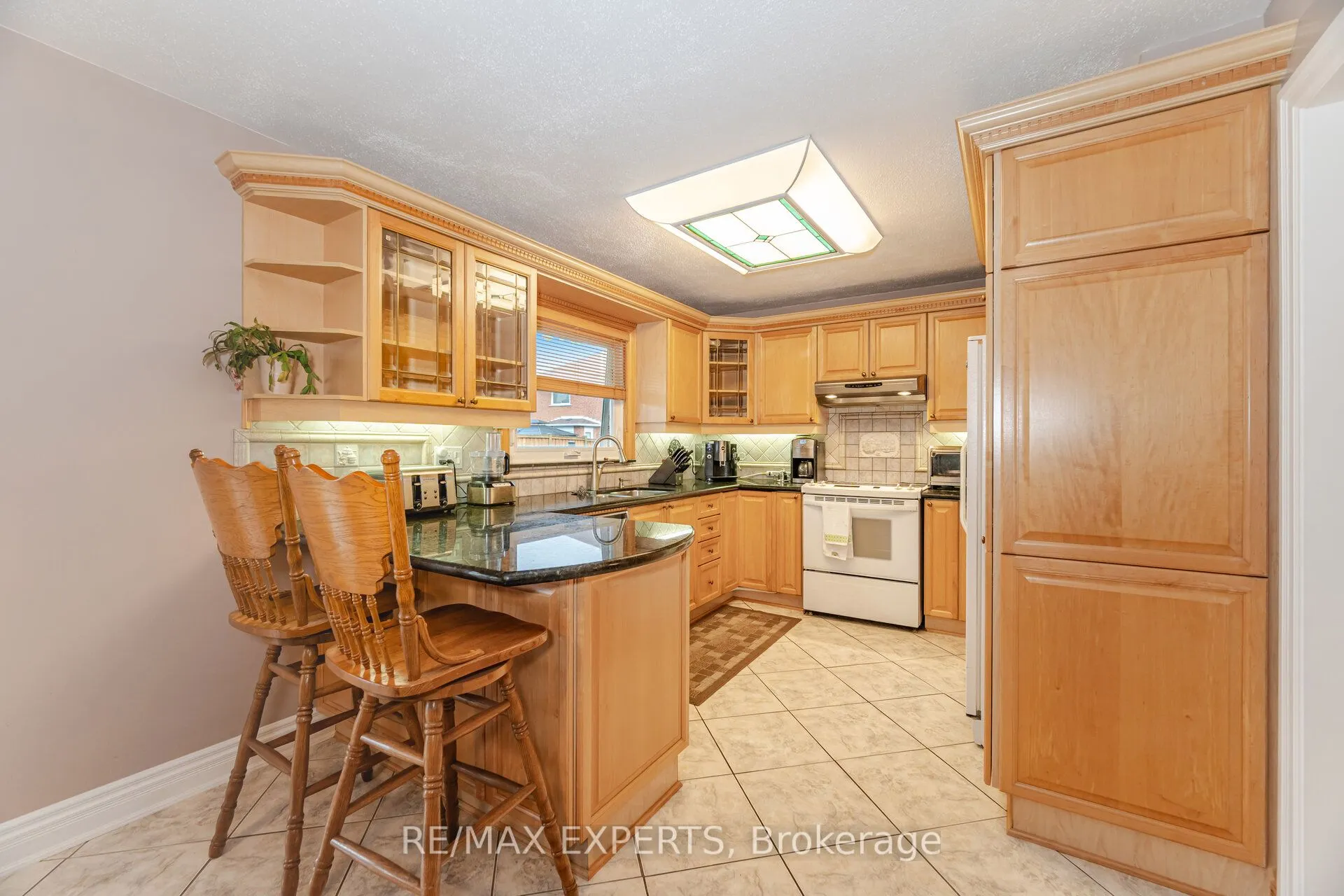 21 Williamsburg Lane