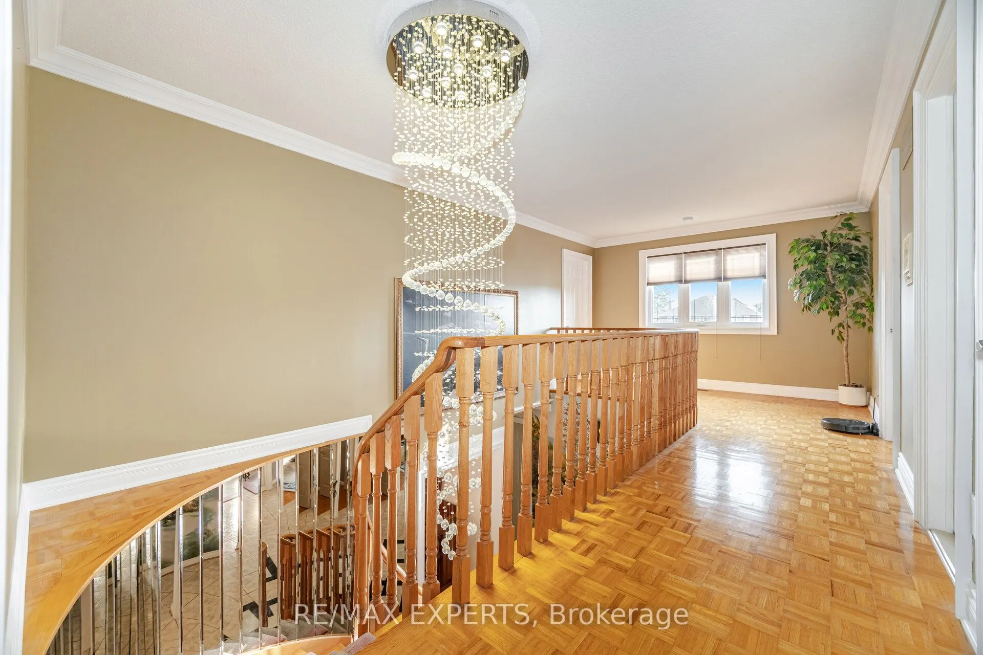 21 Williamsburg Lane