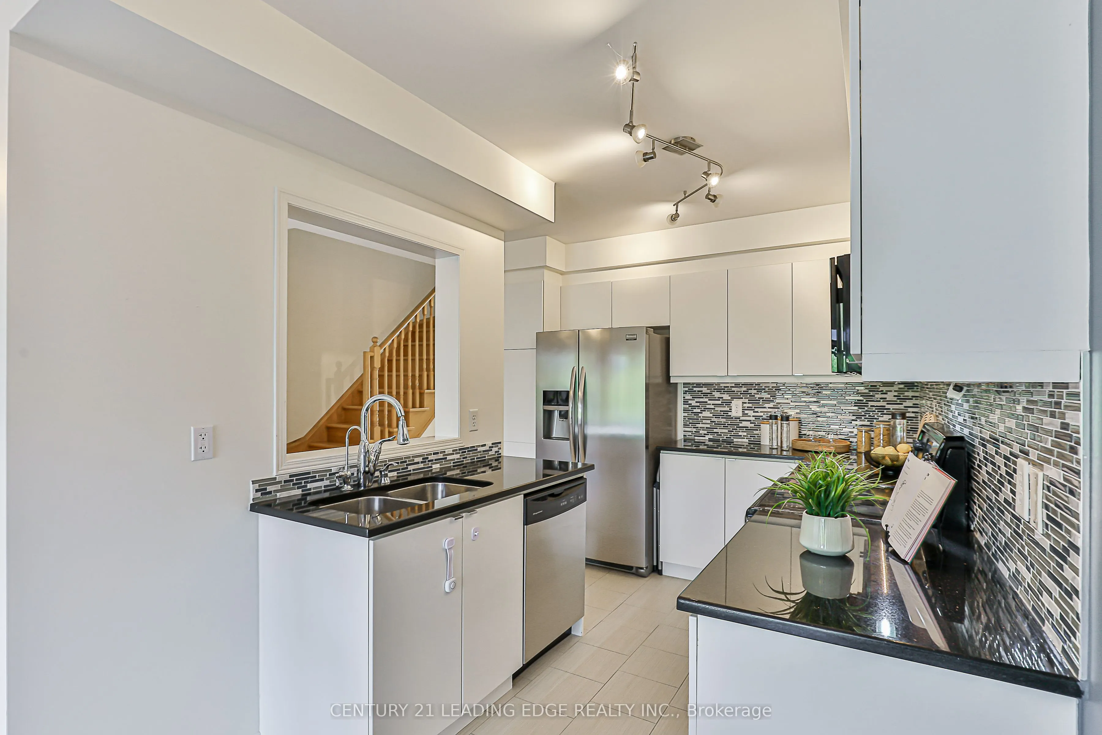 13 LODESTONE Lane