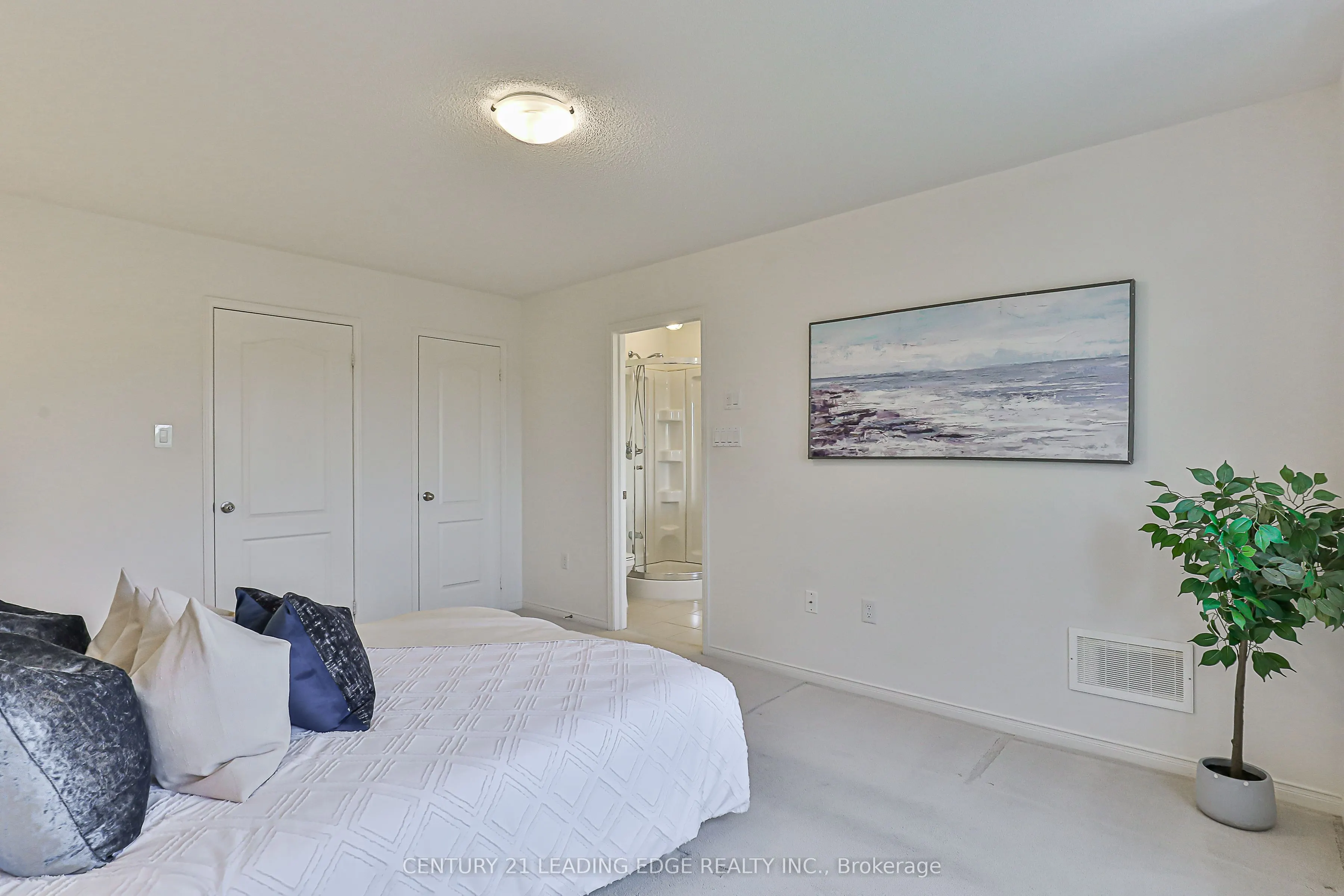 13 LODESTONE Lane