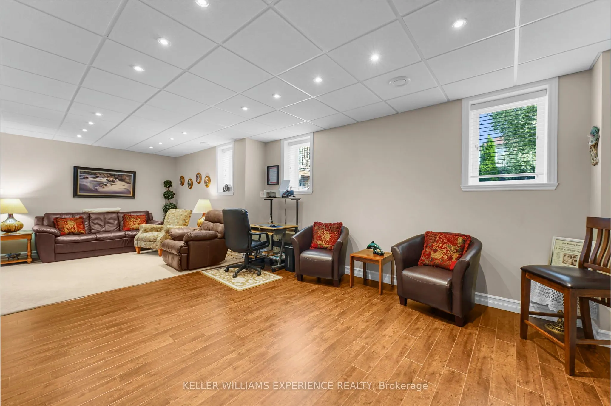 40 Collier Crescent