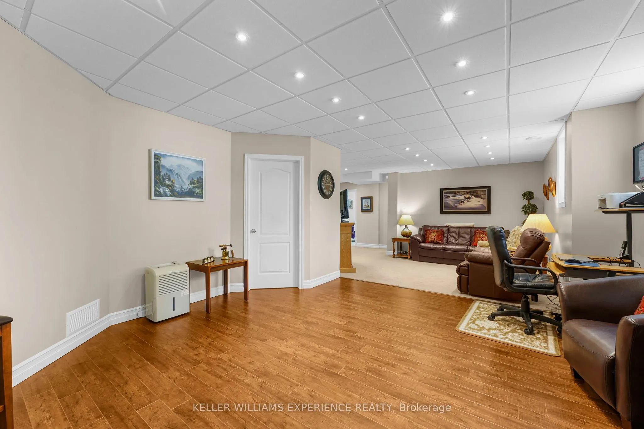 40 Collier Crescent