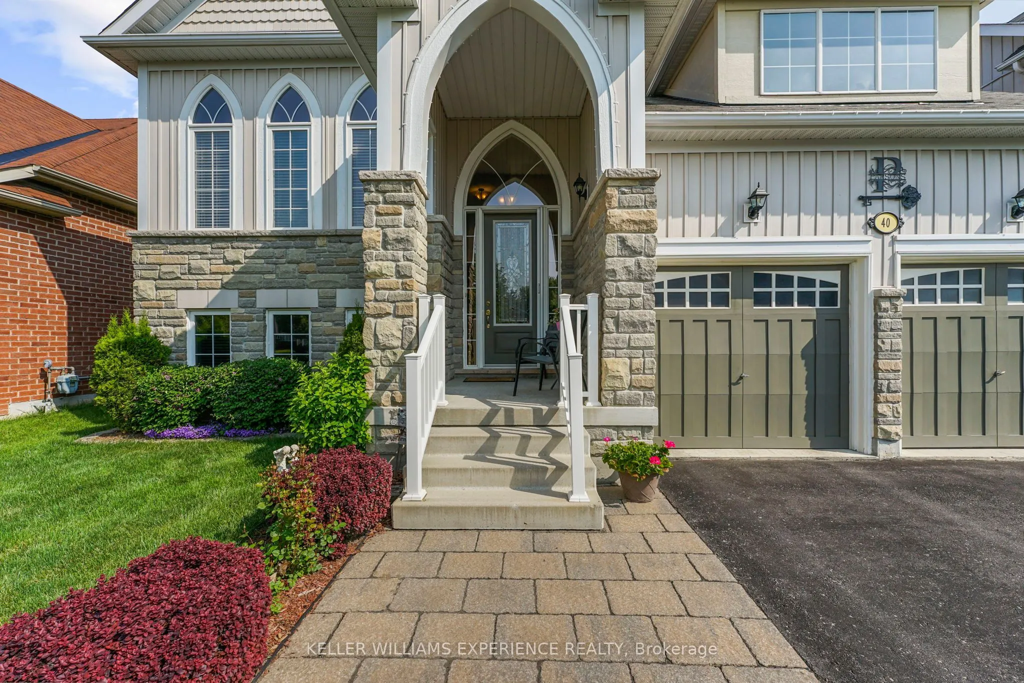 40 Collier Crescent
