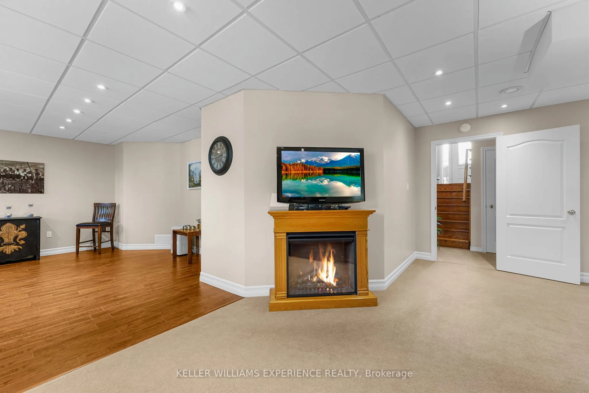 40 Collier Crescent