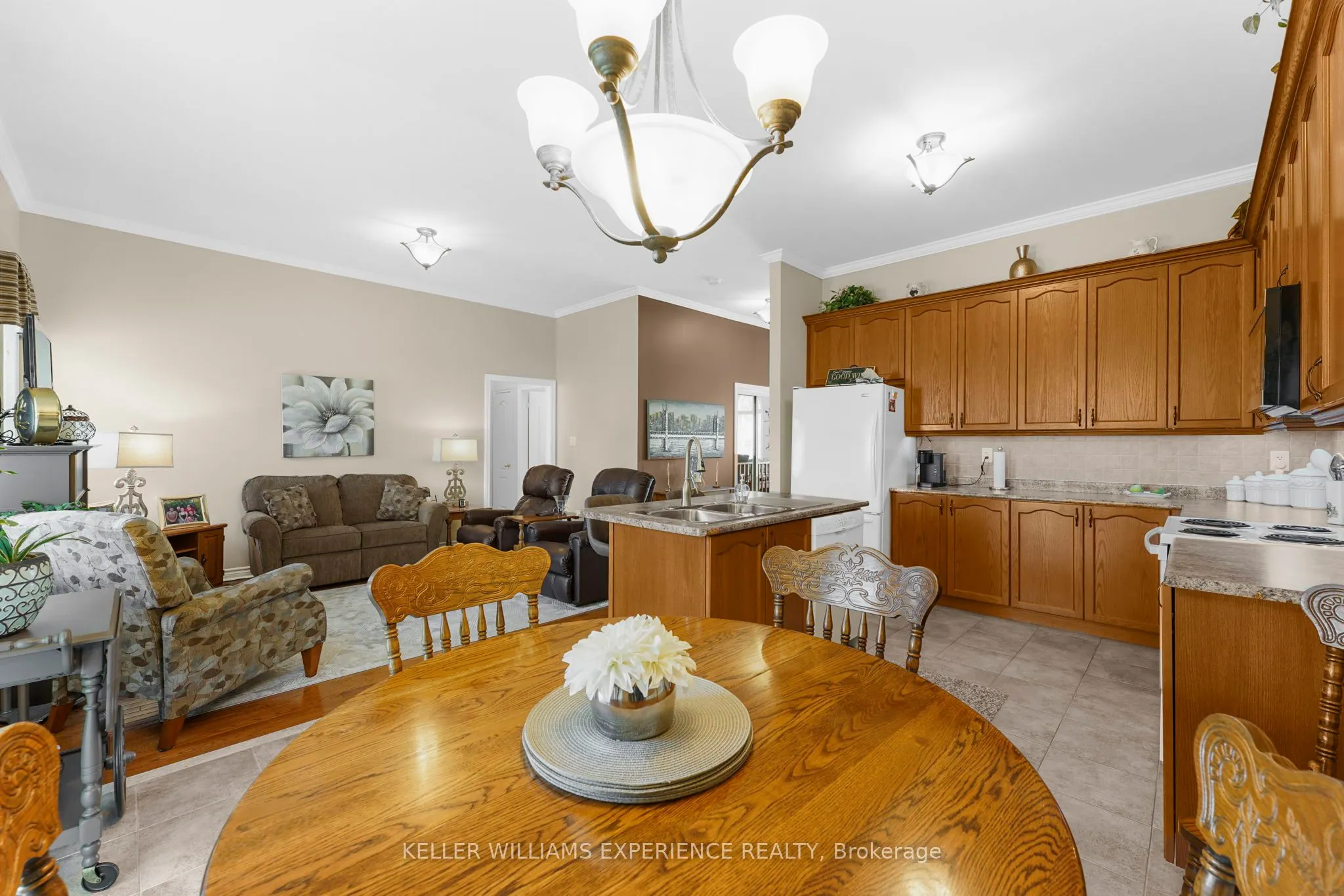 40 Collier Crescent