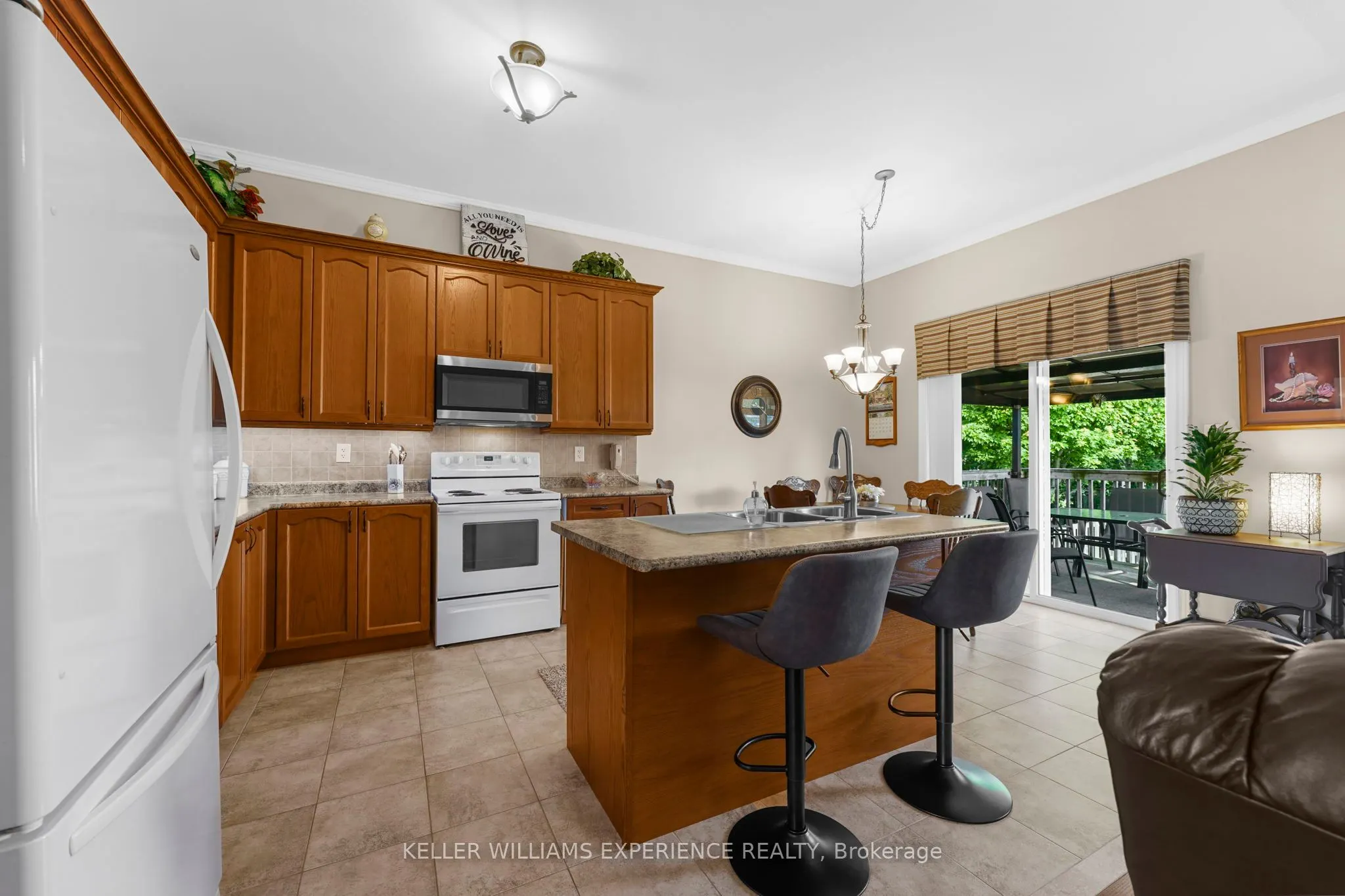 40 Collier Crescent