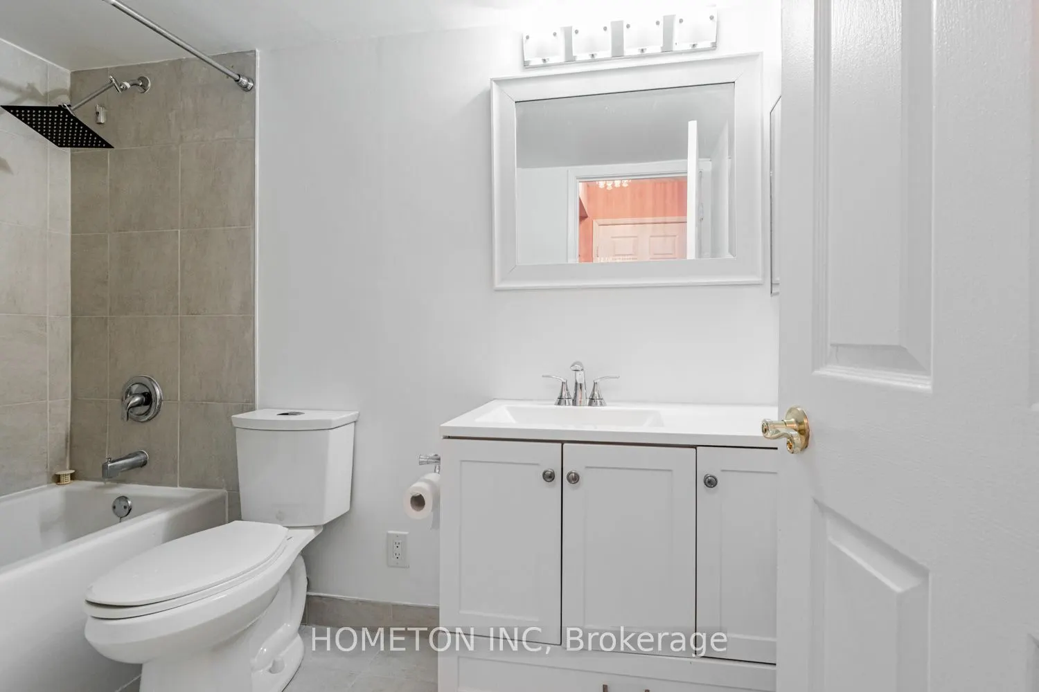 309 Major Mackenzie Drive E, #323