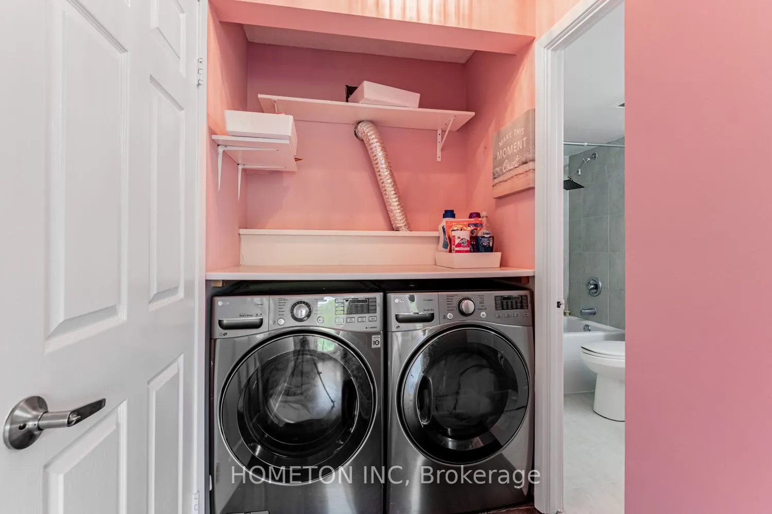 309 Major Mackenzie Drive E, #323