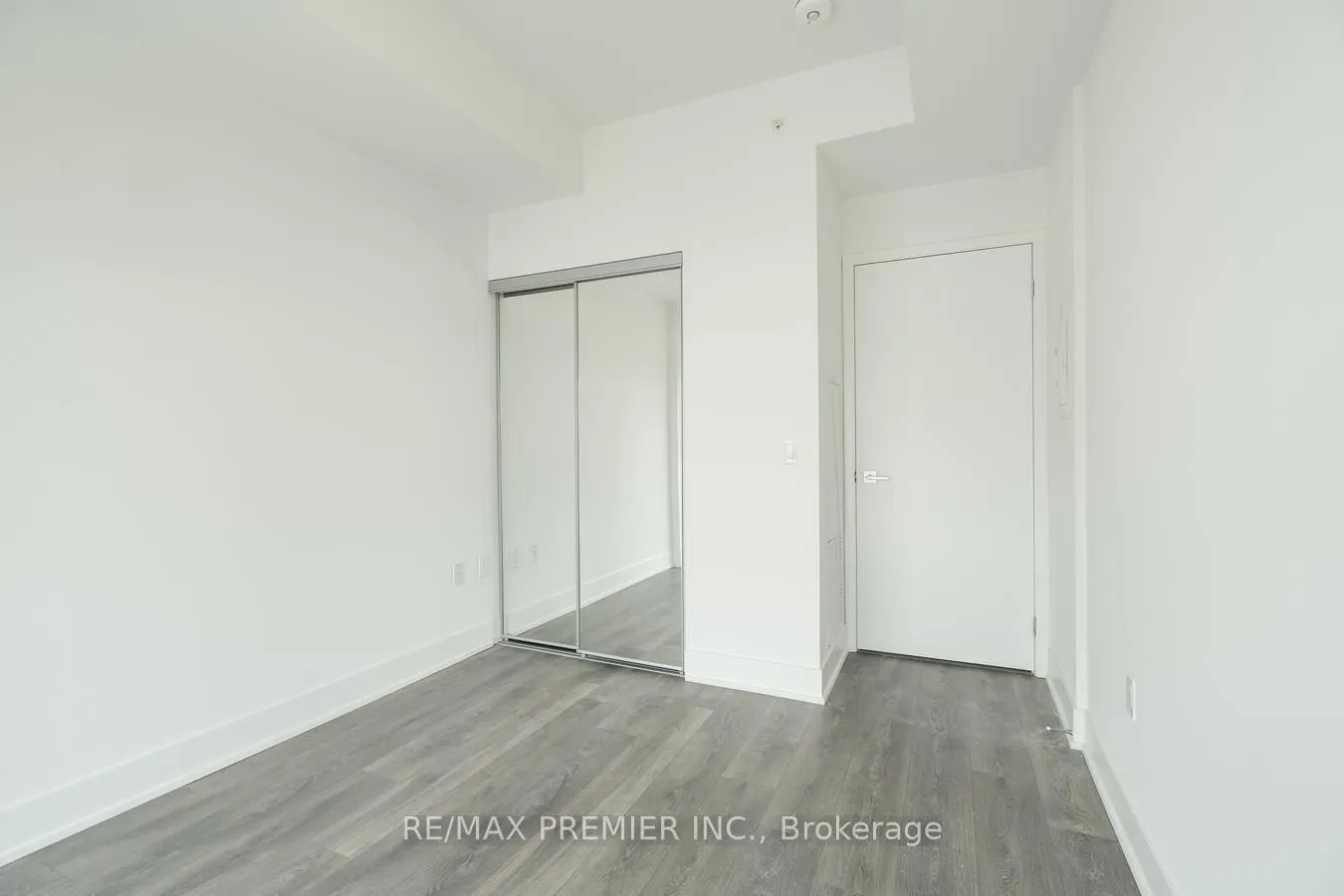 2908 Highway 7 Road, #316
