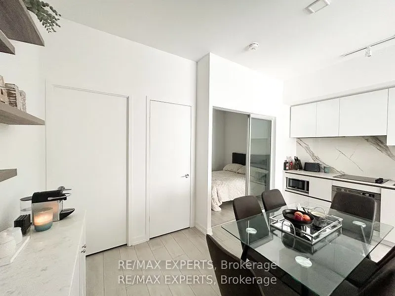9 Buttermill Avenue W, #TH05