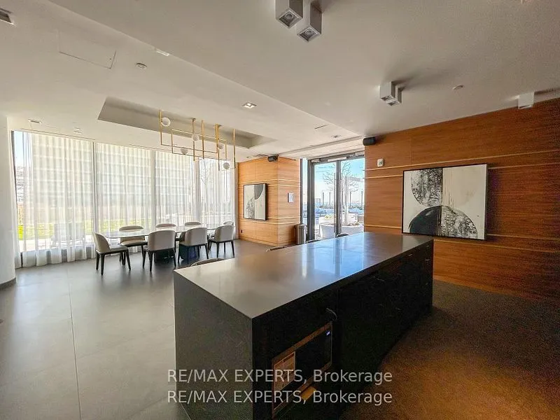 9 Buttermill Avenue W, #TH05