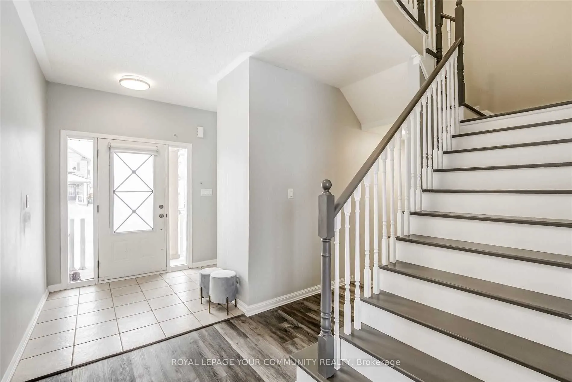 16 Don Hadden Crescent
