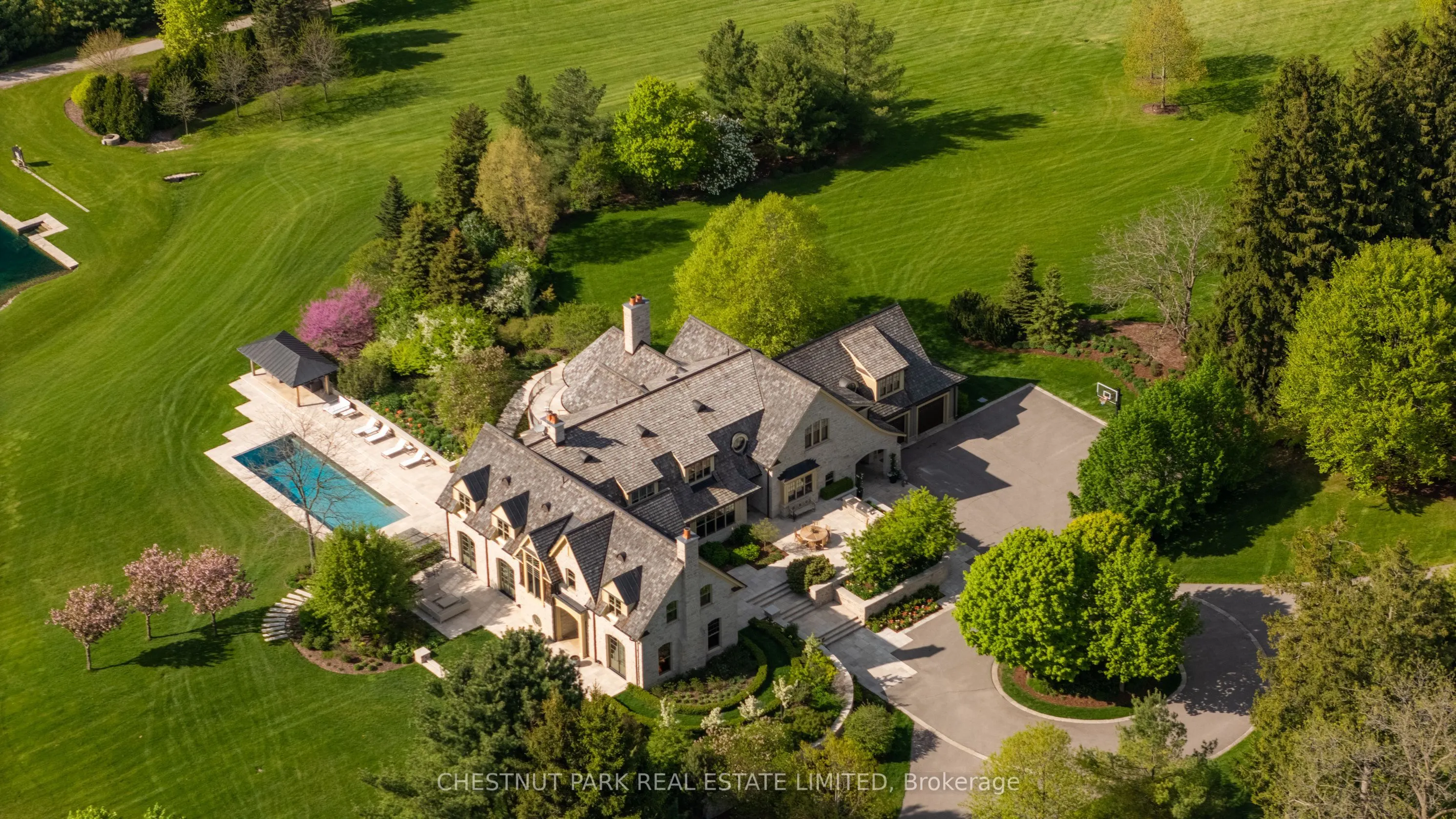 13570 7th Concession Road