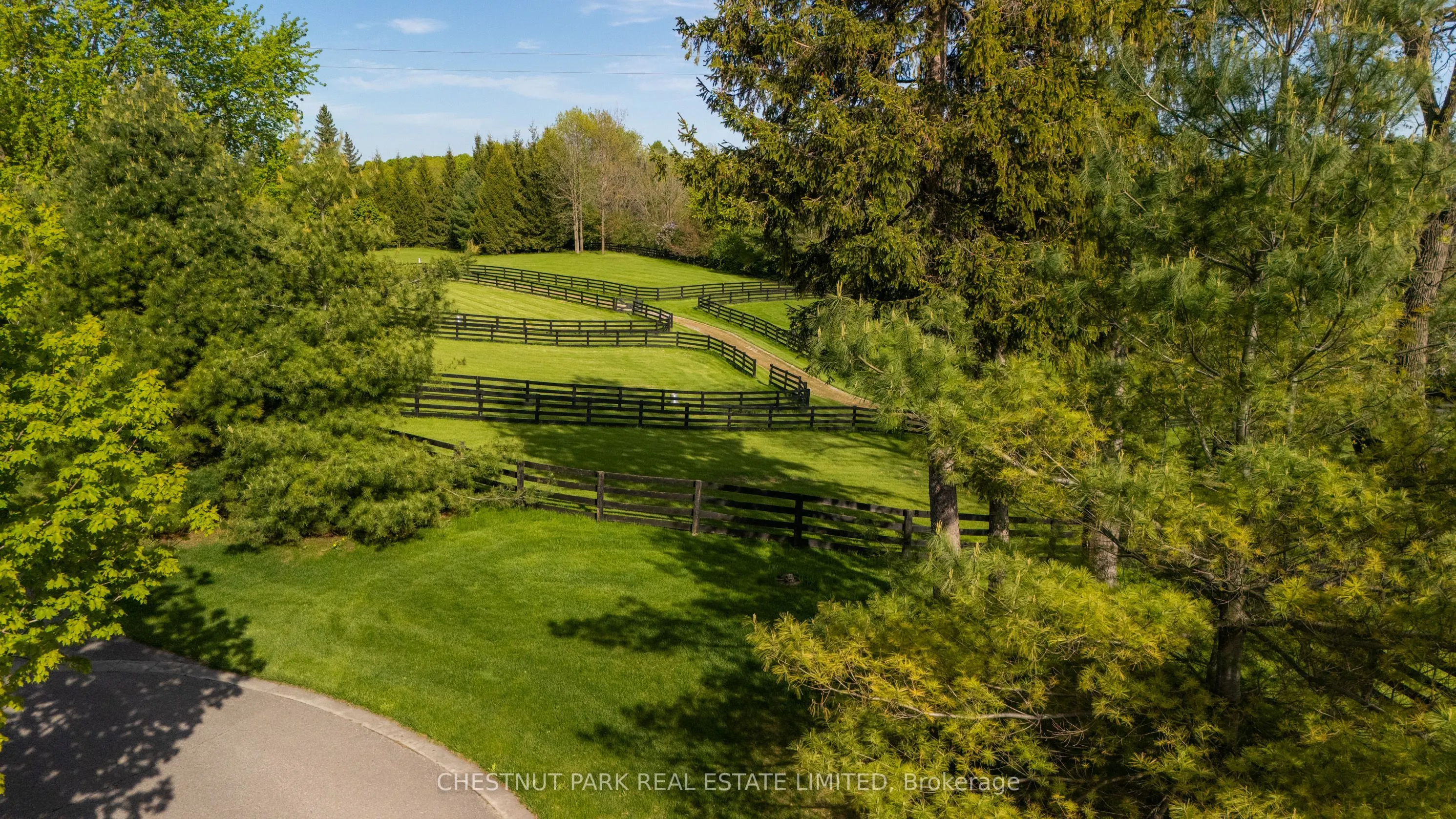 13570 7th Concession Road