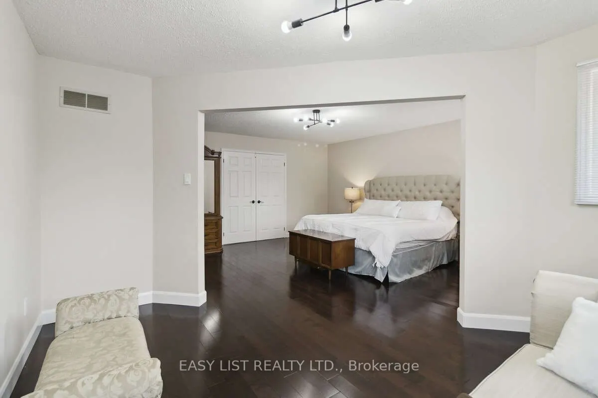 31 Bloomfield Trail