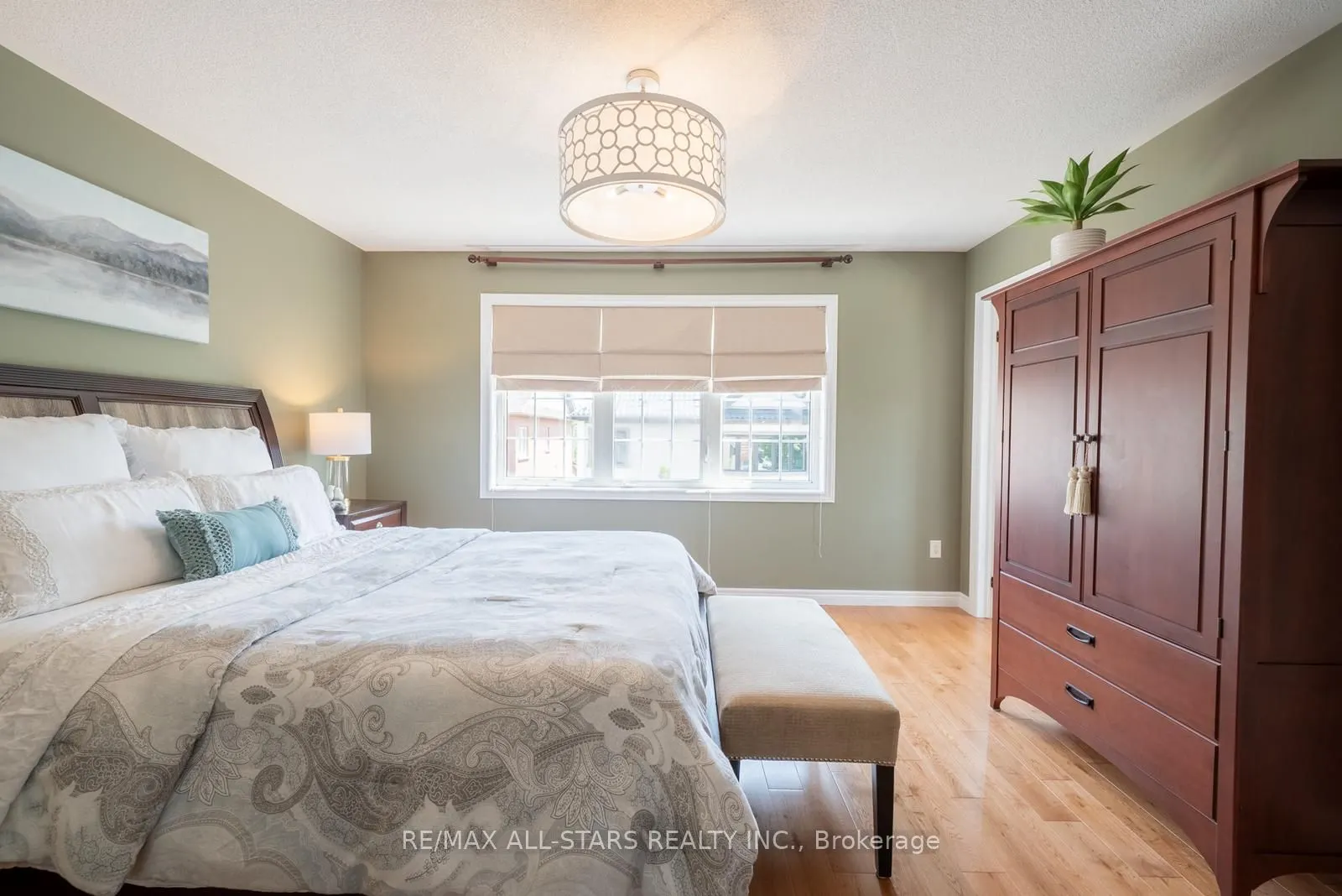 171 James Ratcliff Avenue