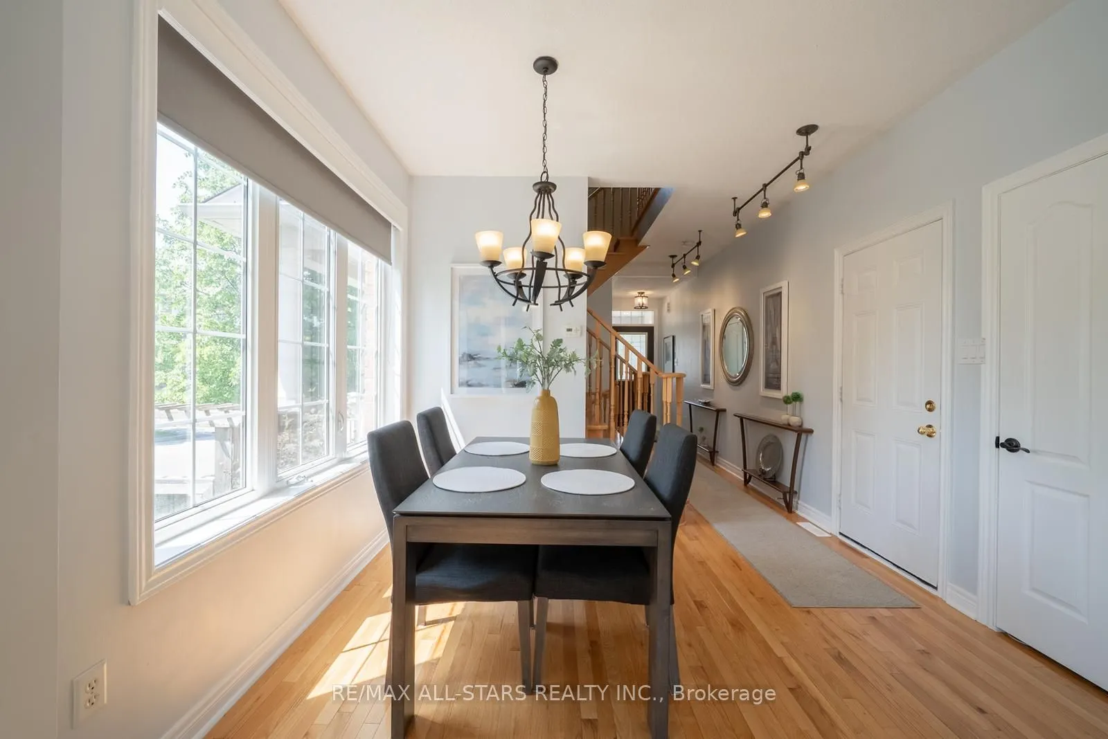 171 James Ratcliff Avenue