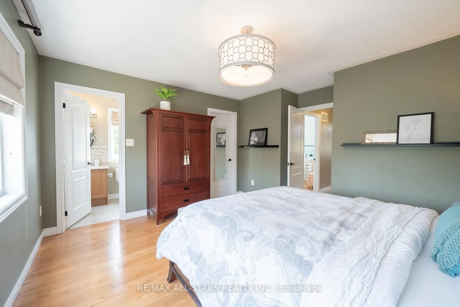 171 James Ratcliff Avenue