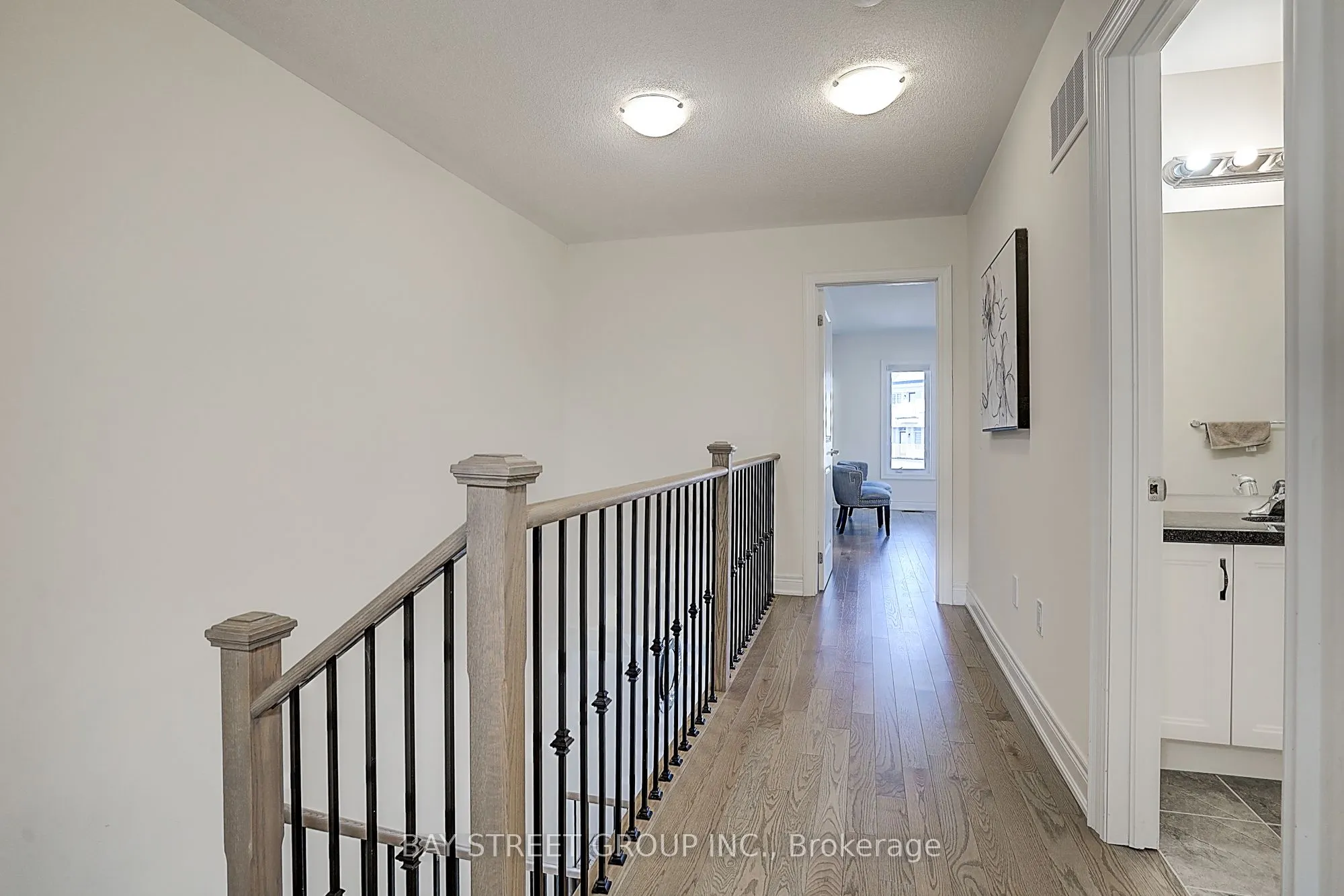 34 Phillipsen Way