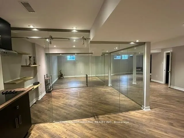 18 William Bowes Boulevard, #Basement