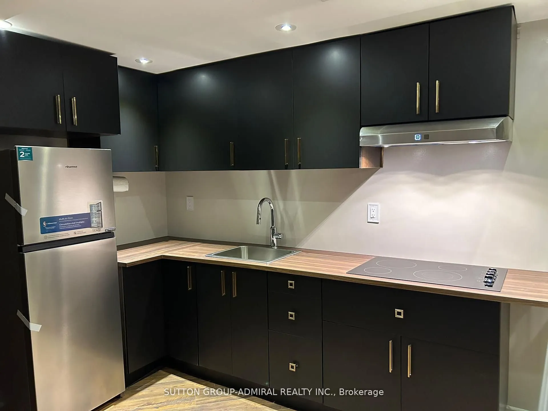 18 William Bowes Boulevard, #Basement