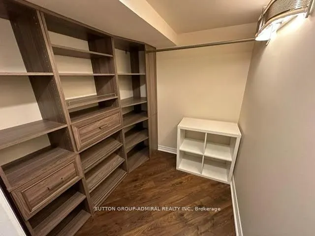 18 William Bowes Boulevard, #Basement