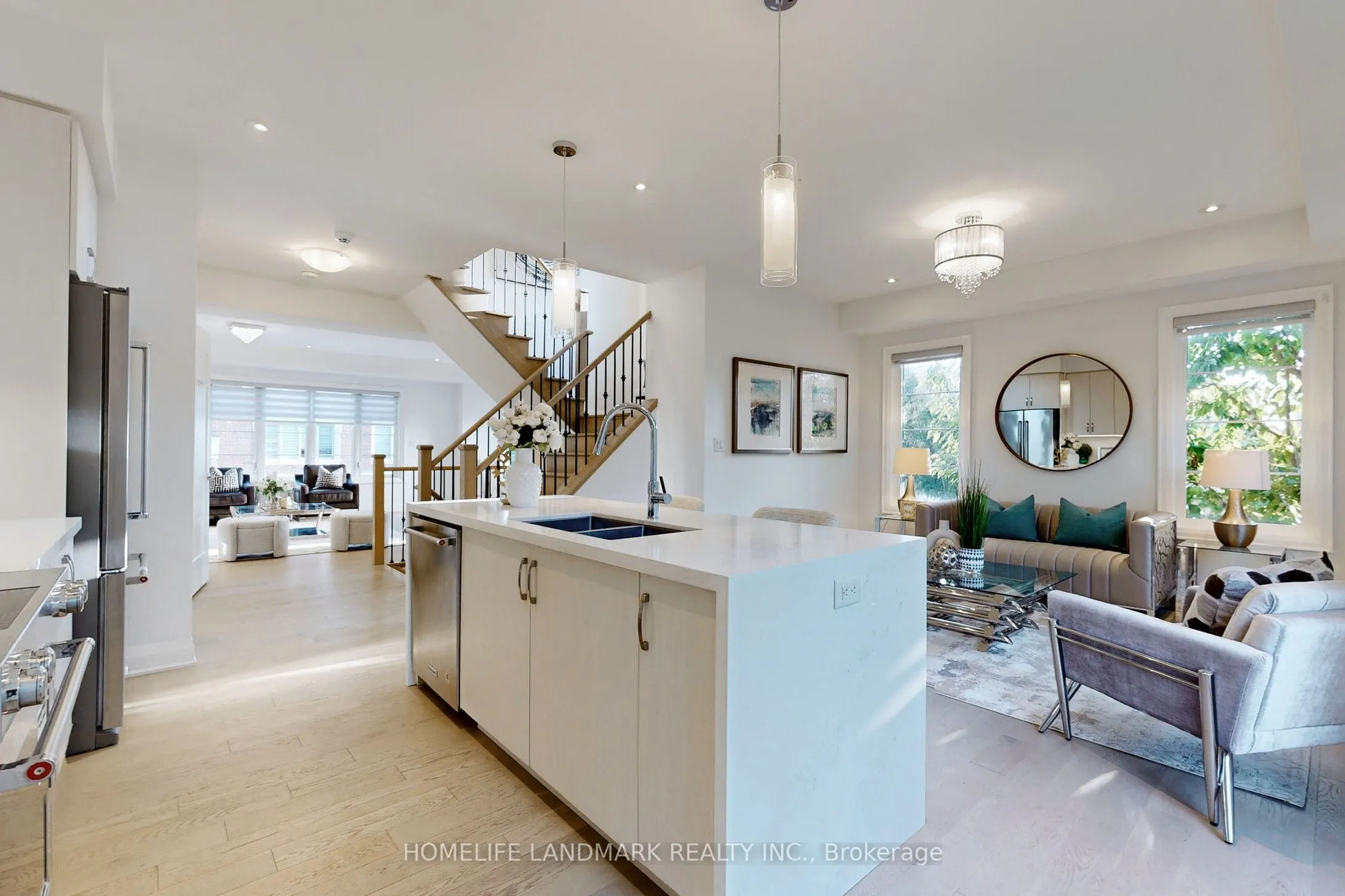 6 Dolan Lane