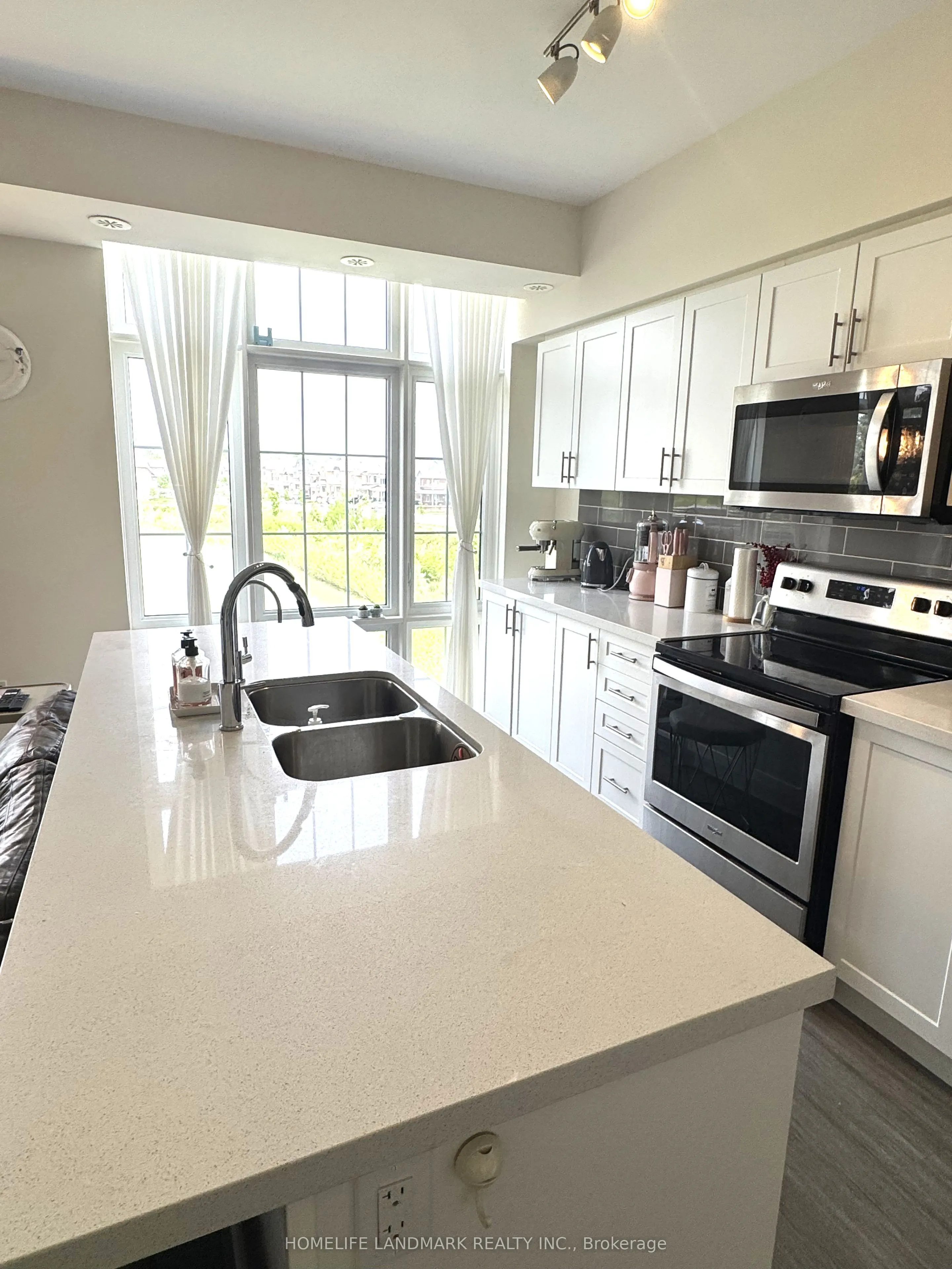 7 bellcastle Gate, #433