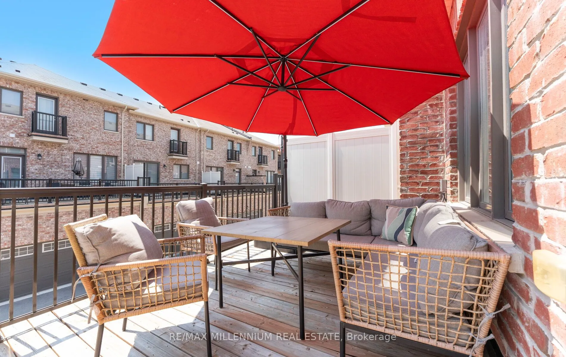 83 Casley Avenue