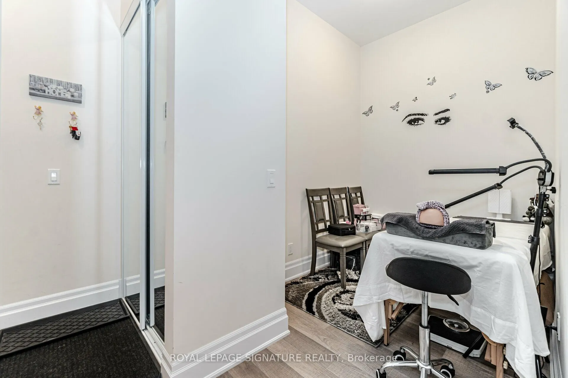 9085 Jane Street #108