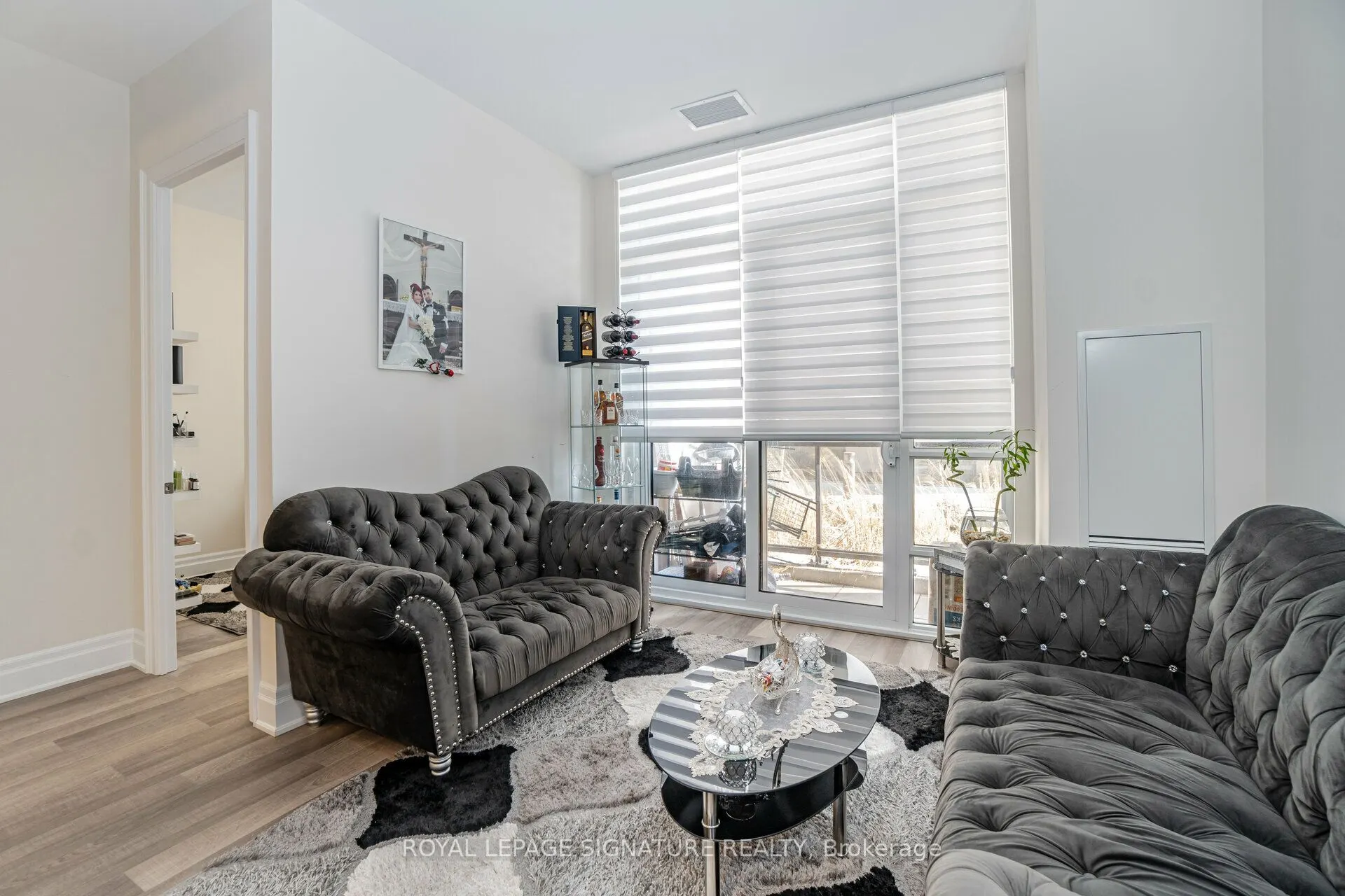 9085 Jane Street #108