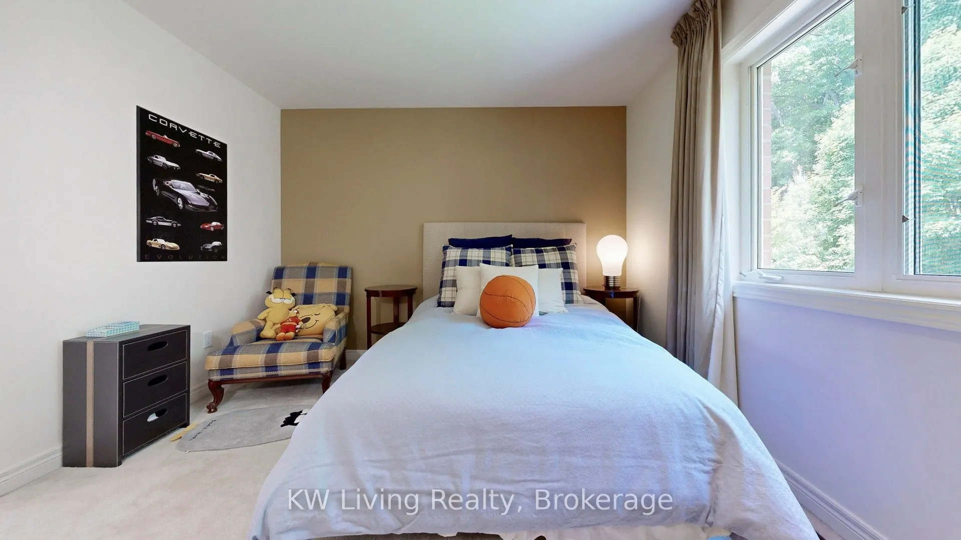 16 Carriage House Court