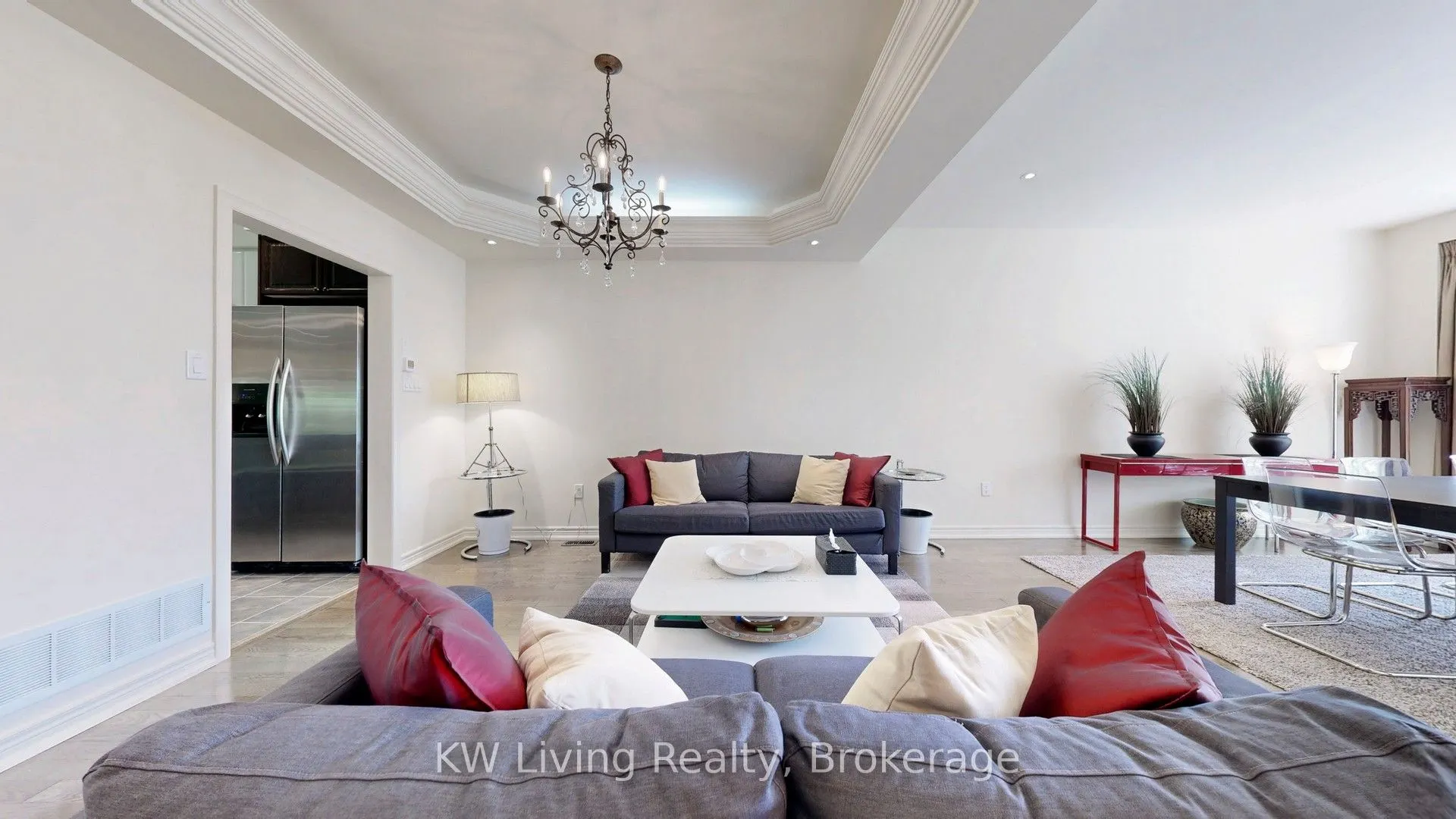 16 Carriage House Court