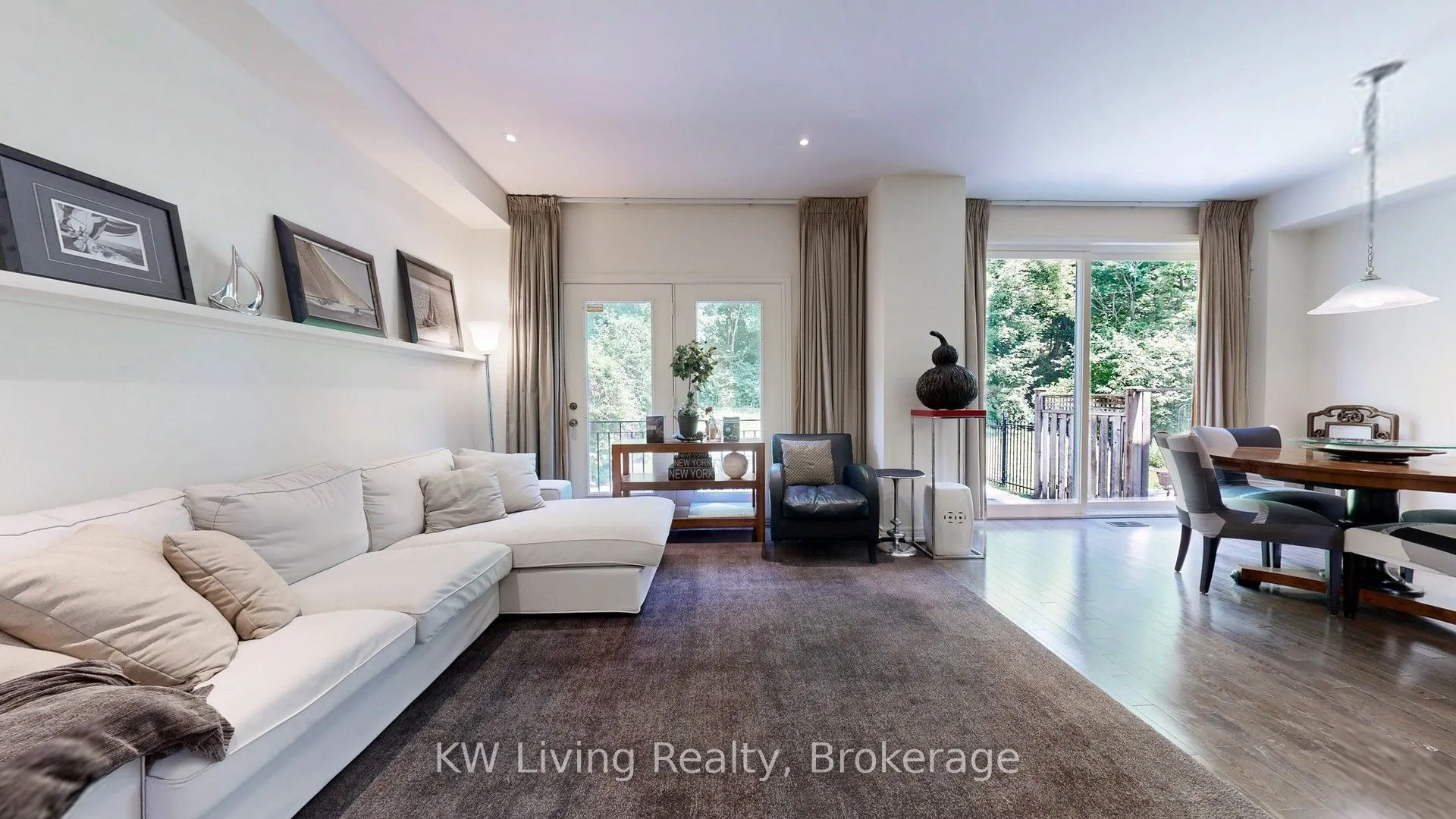 16 Carriage House Court