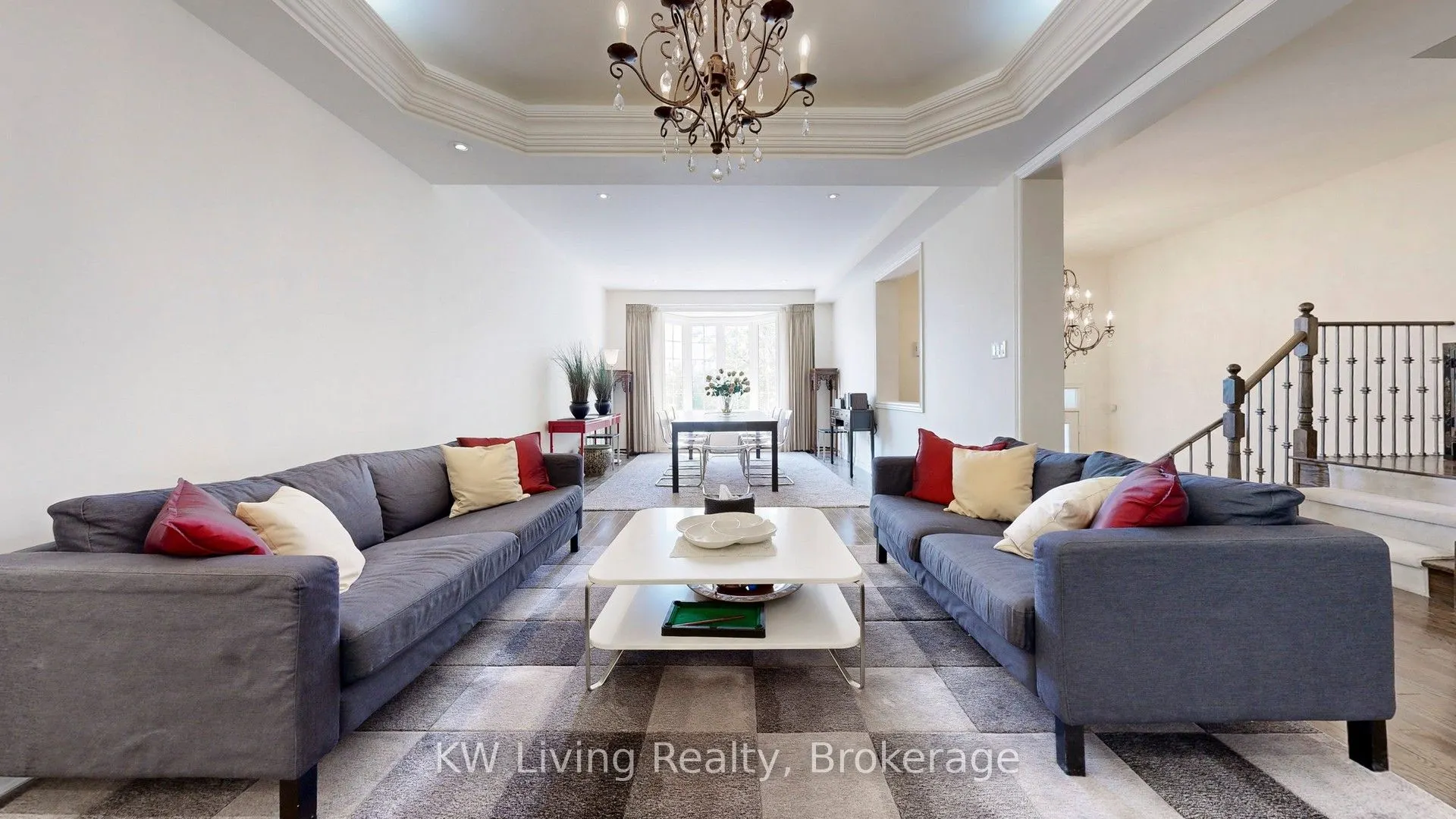 16 Carriage House Court