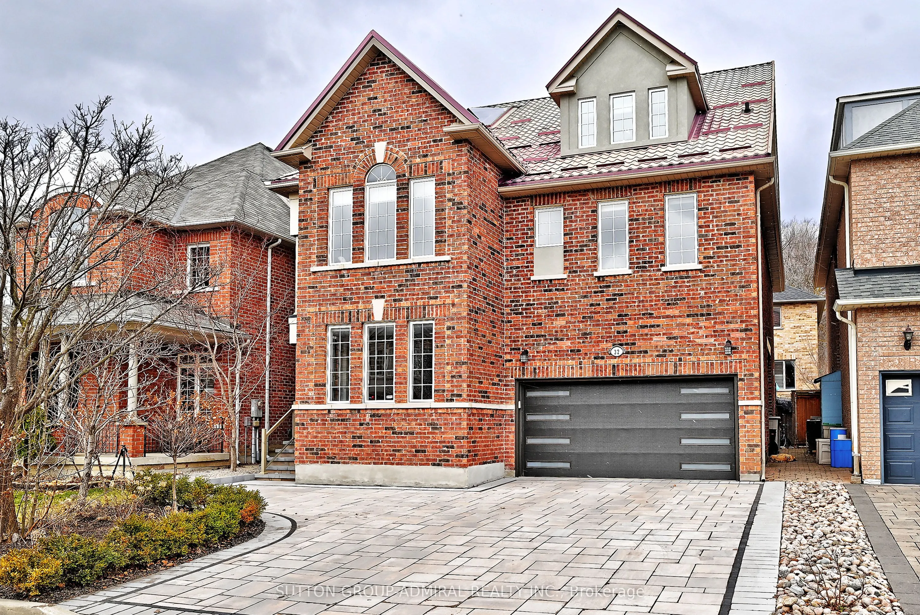 32 Seabreeze Avenue