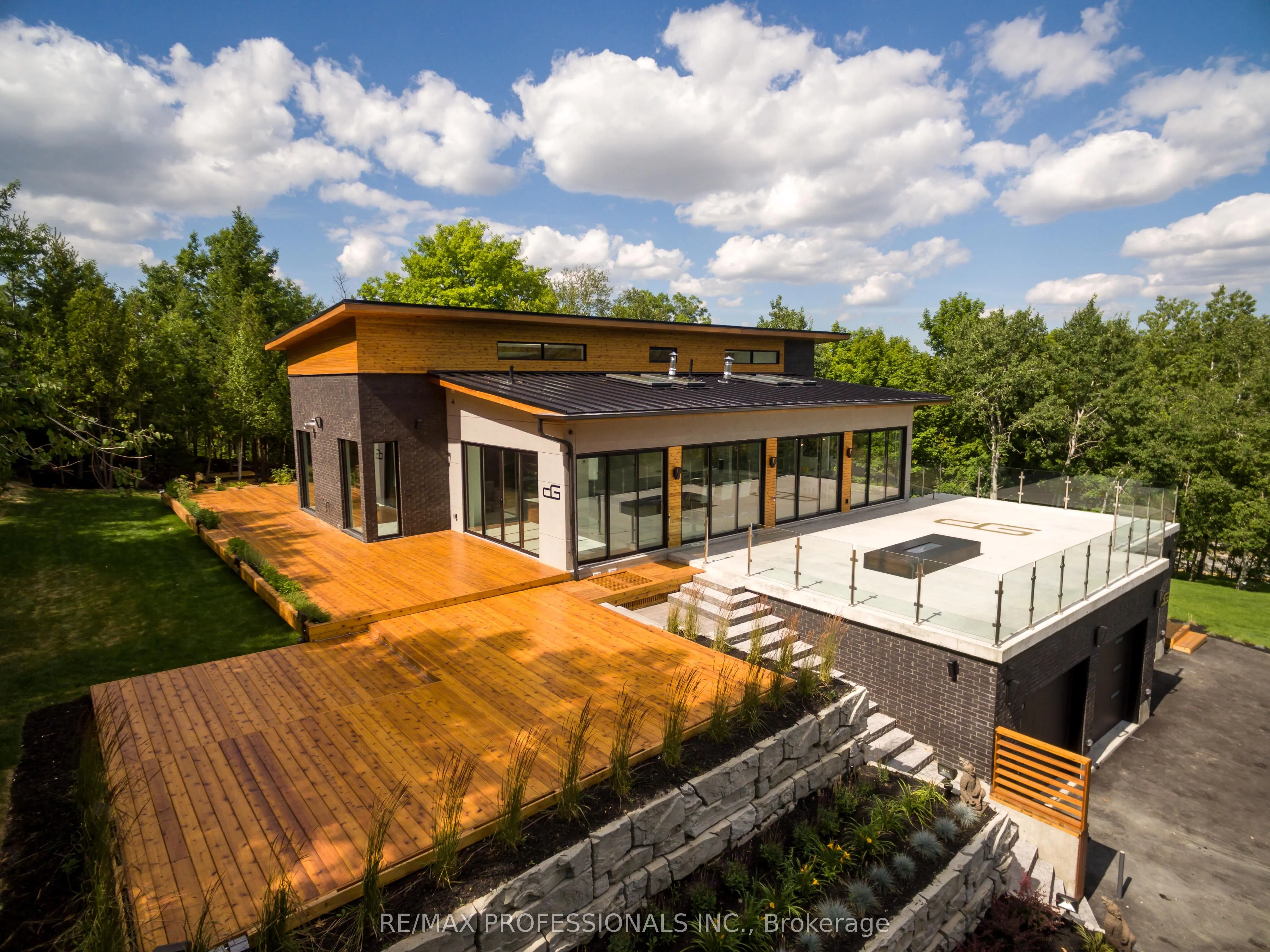 4599 Langstaff Road