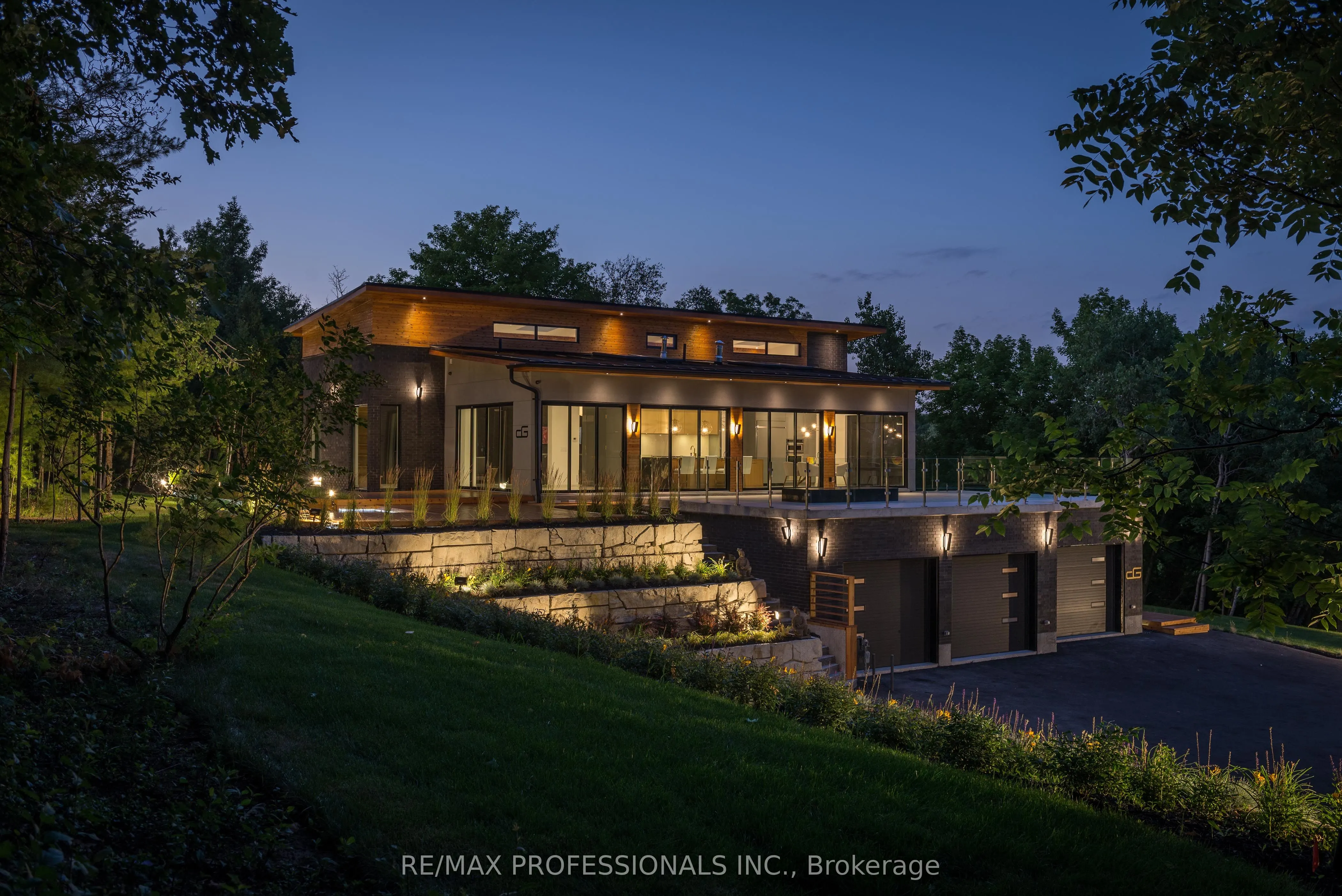 4599 Langstaff Road