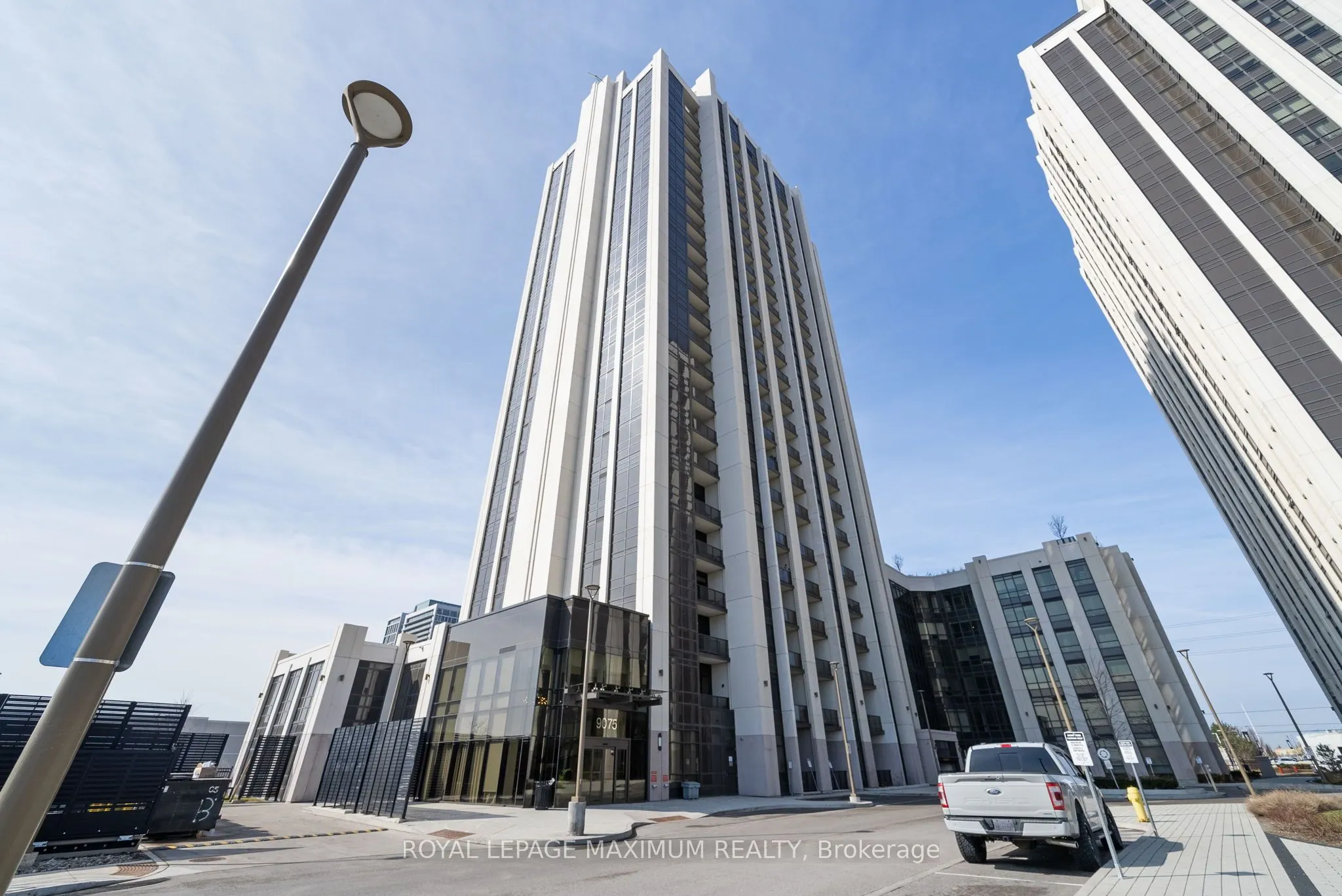 9075 Jane Street #1804